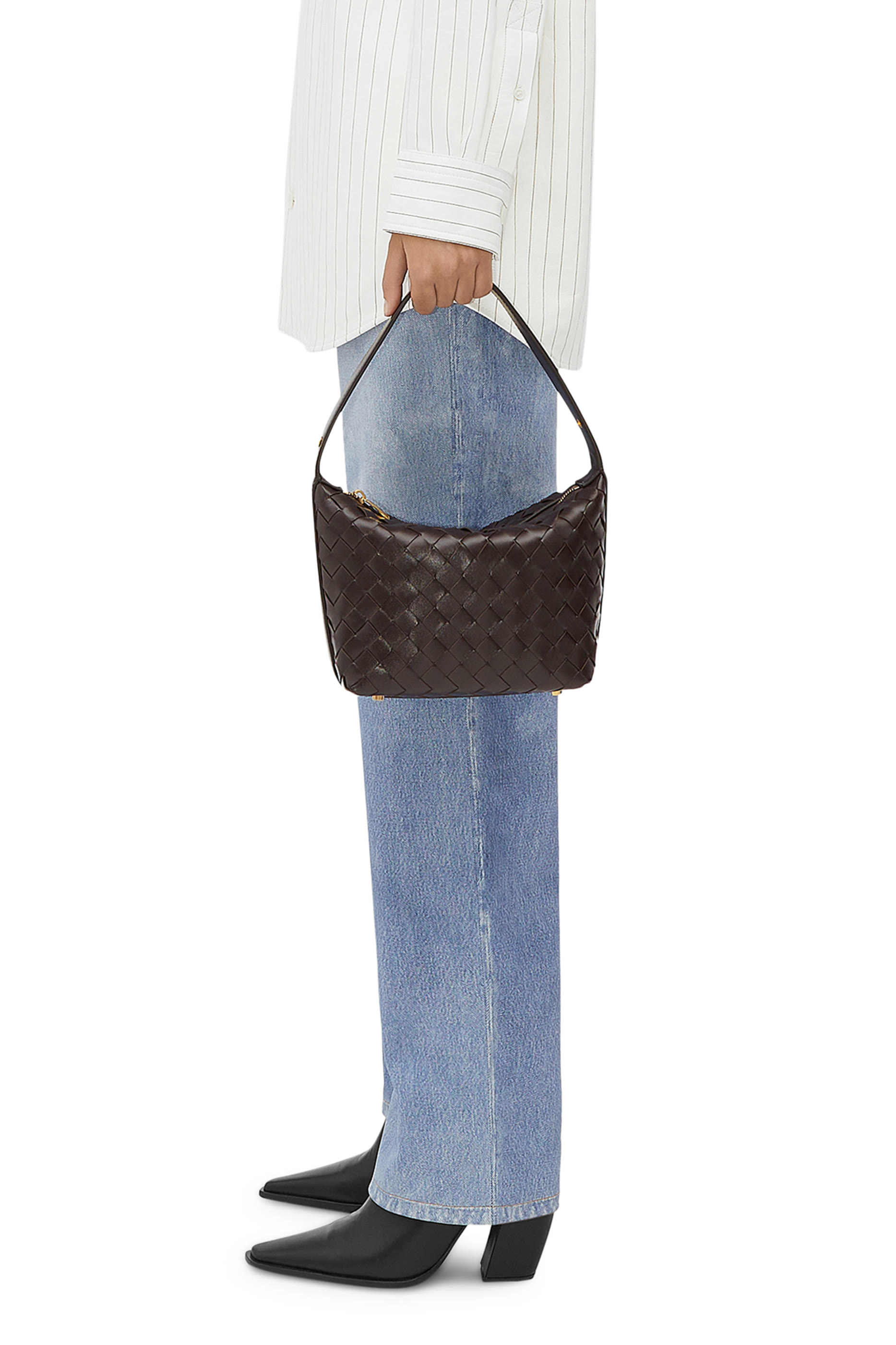 حقيبة كتف والاس صغيرة