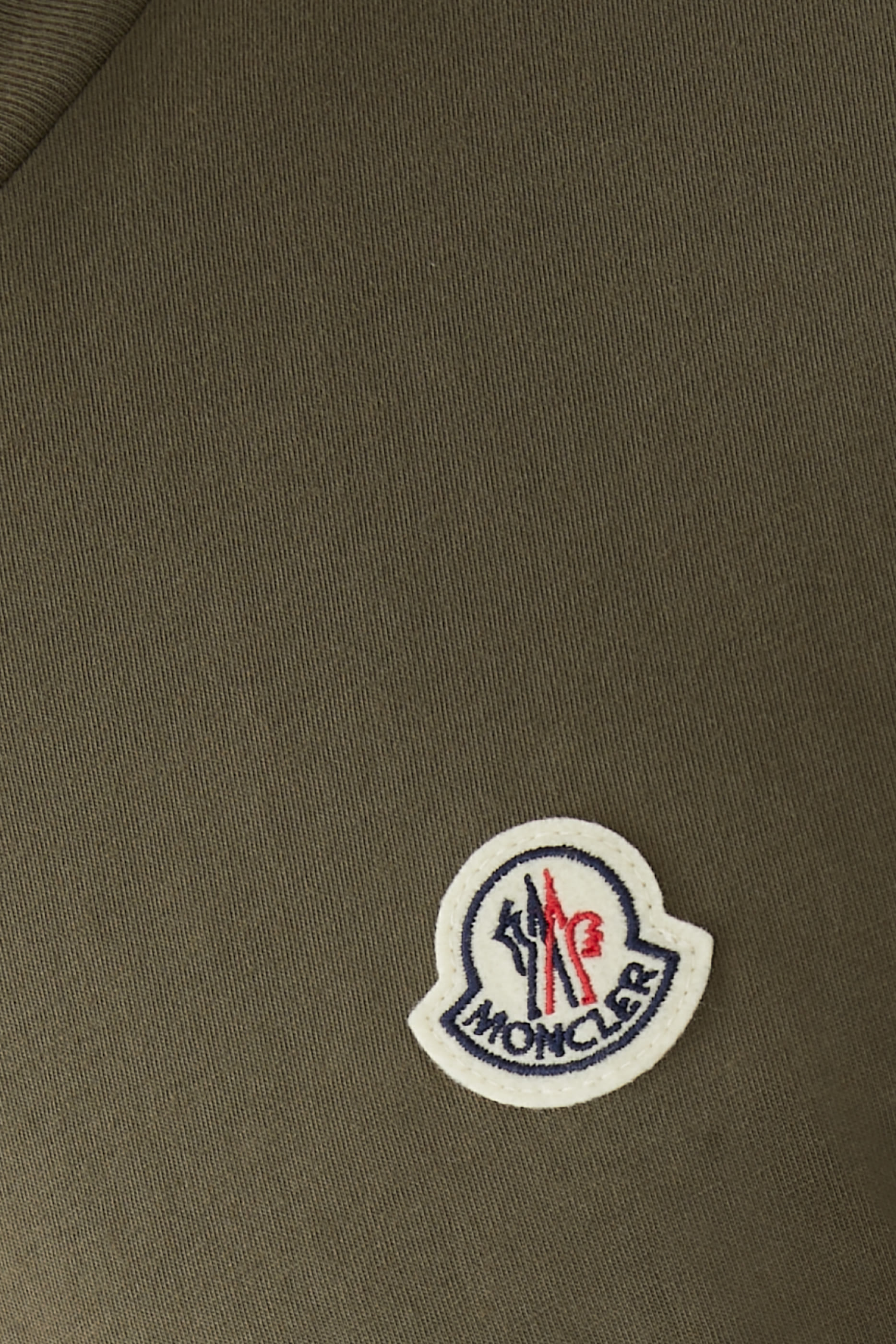 تيشيرت برقعة شعار الماركة قطن