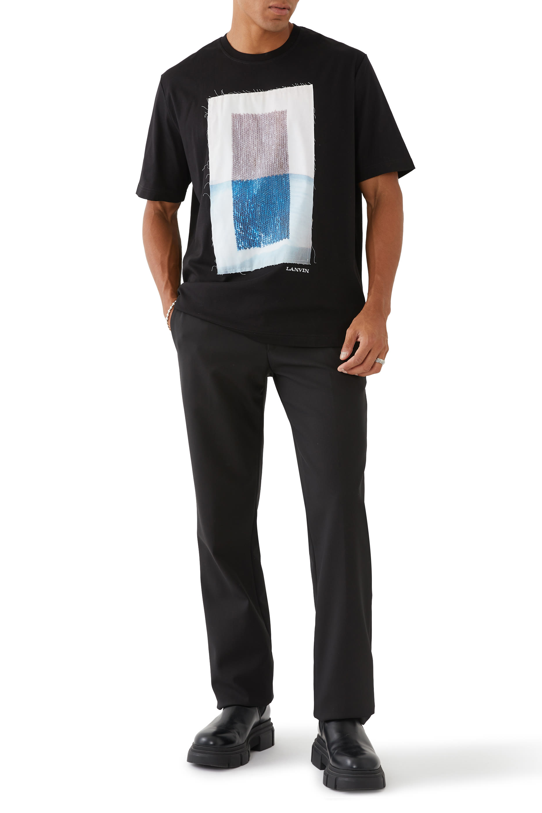 تيشيرت أركايفز بنقشة