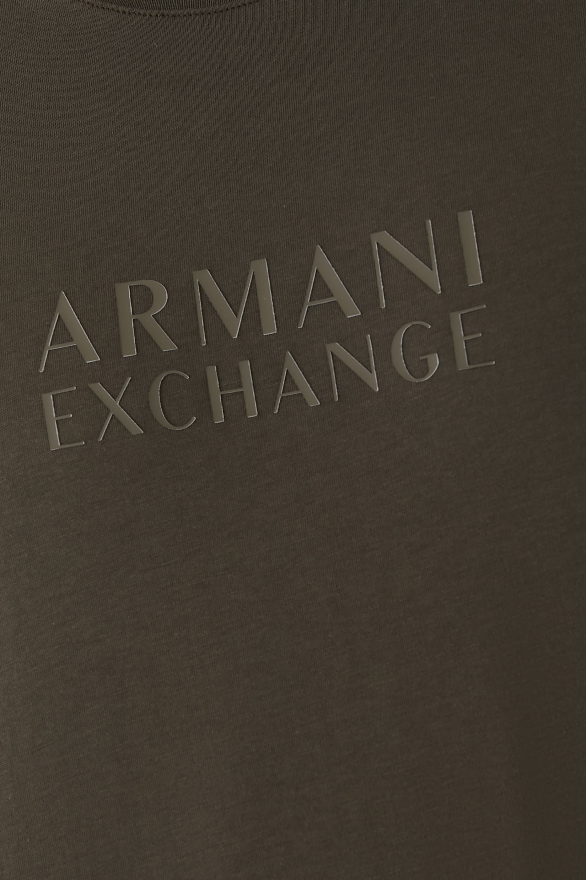 تيشيرت ذا جريد بحروف شعار الماركة