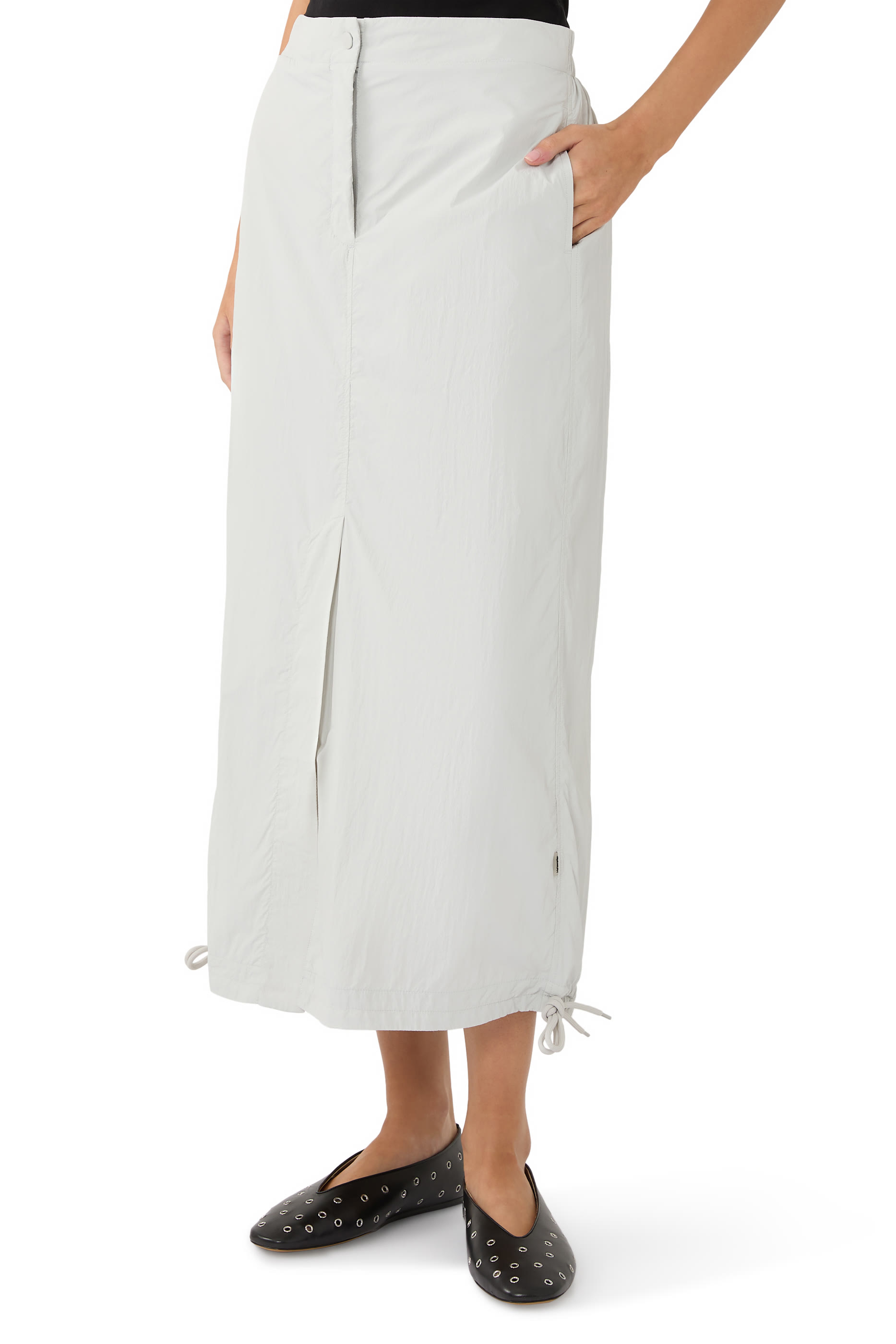 تنورة واقية من الأشعة فوق البنفسجية