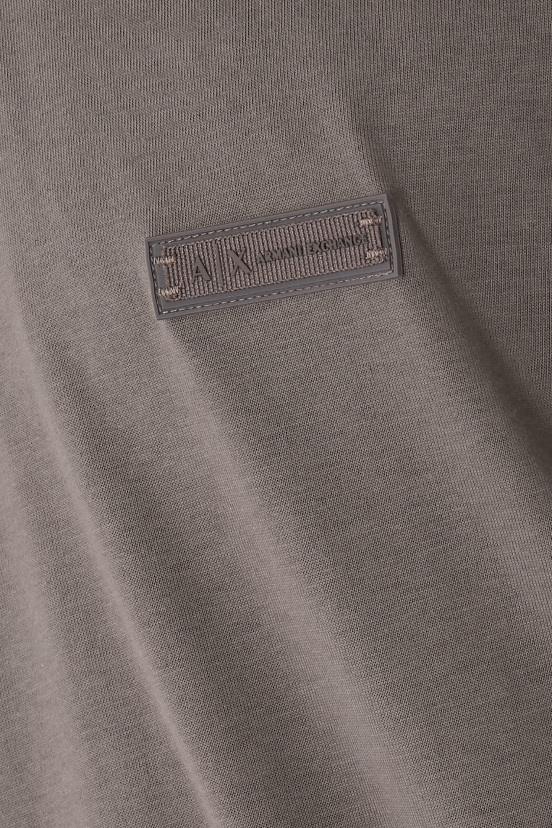 تيشيرت كوزي لاب بشعار الماركة