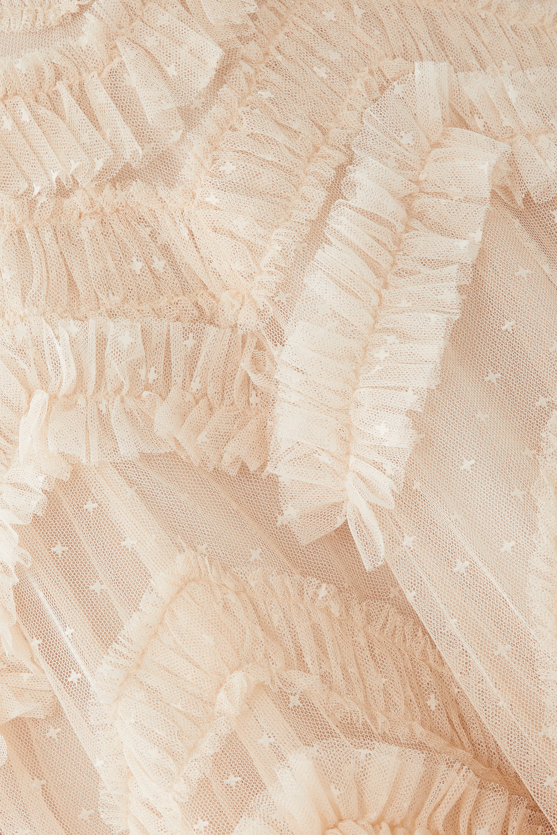 فستان سهرة إيليا بأكتاف متساقطة