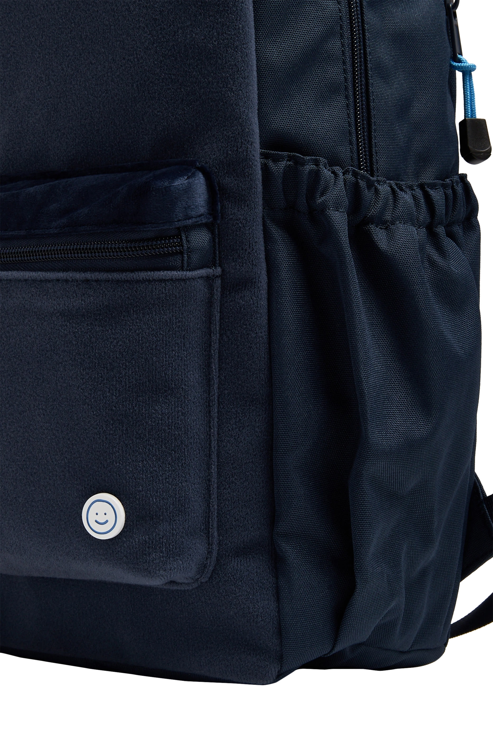 حقيبة ظهر رياضية كبيرة بشعار الماركة للأطفال