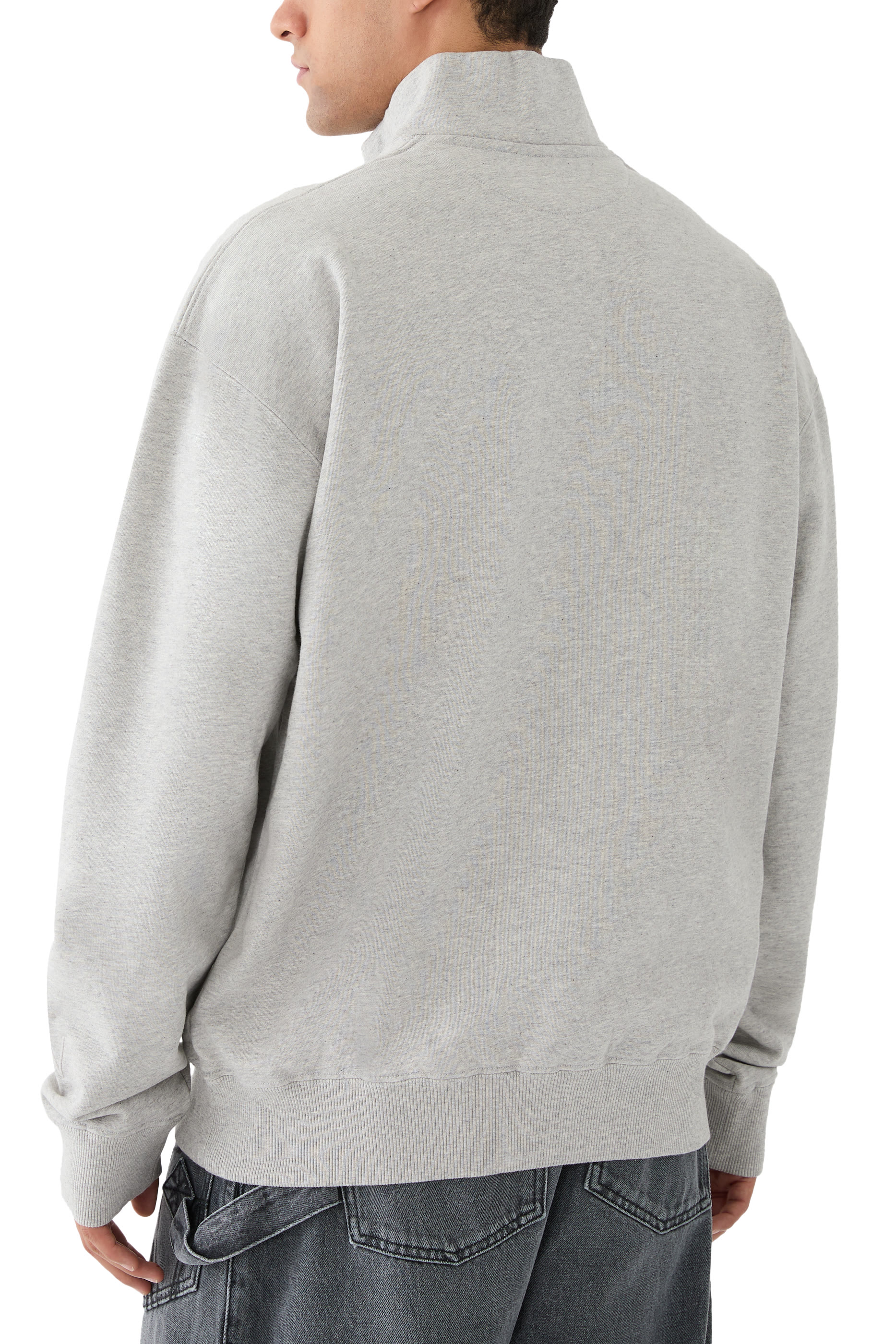 سويت شيرت بنصف سحاب