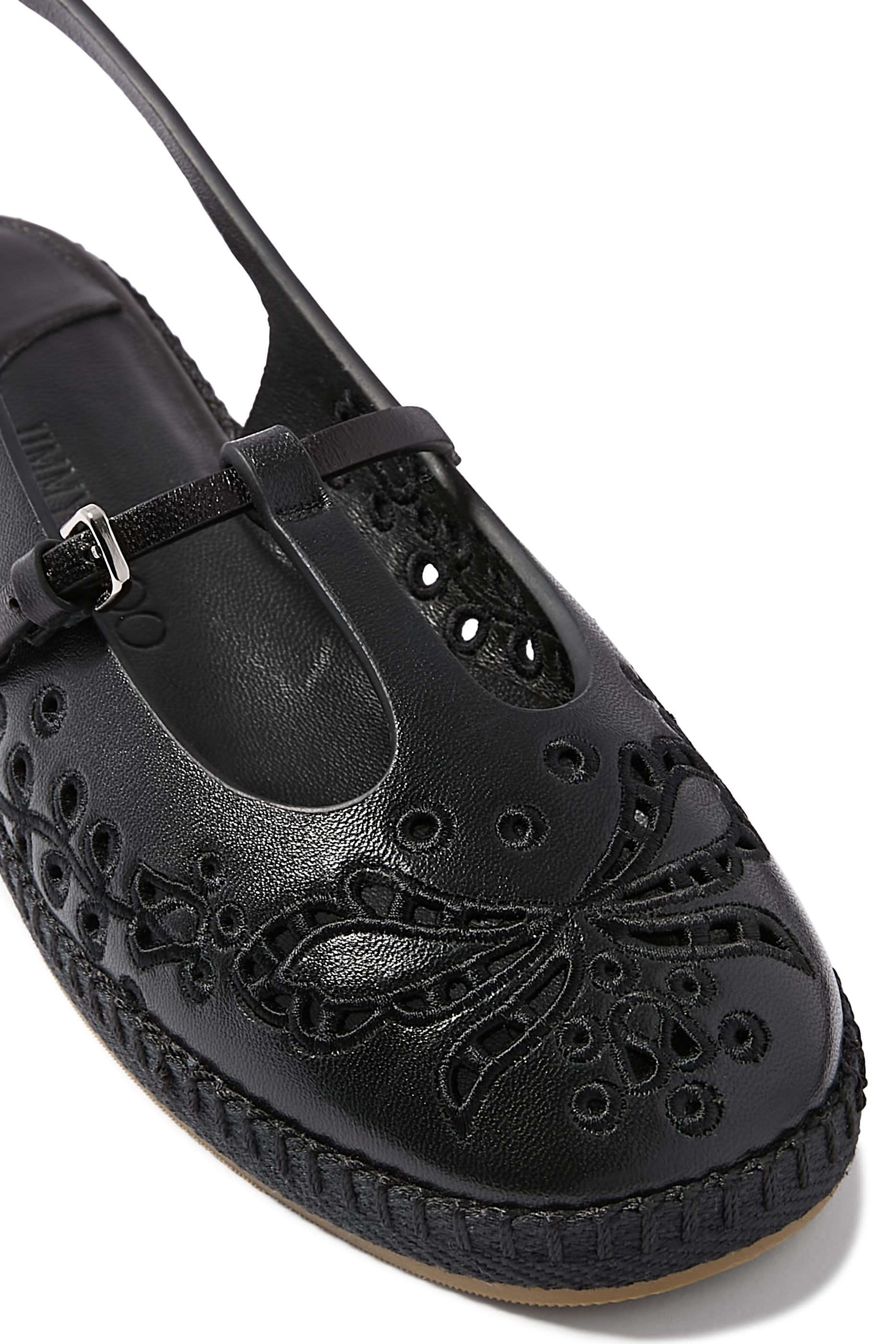 حذاء إسبادريل بنعل مسطح