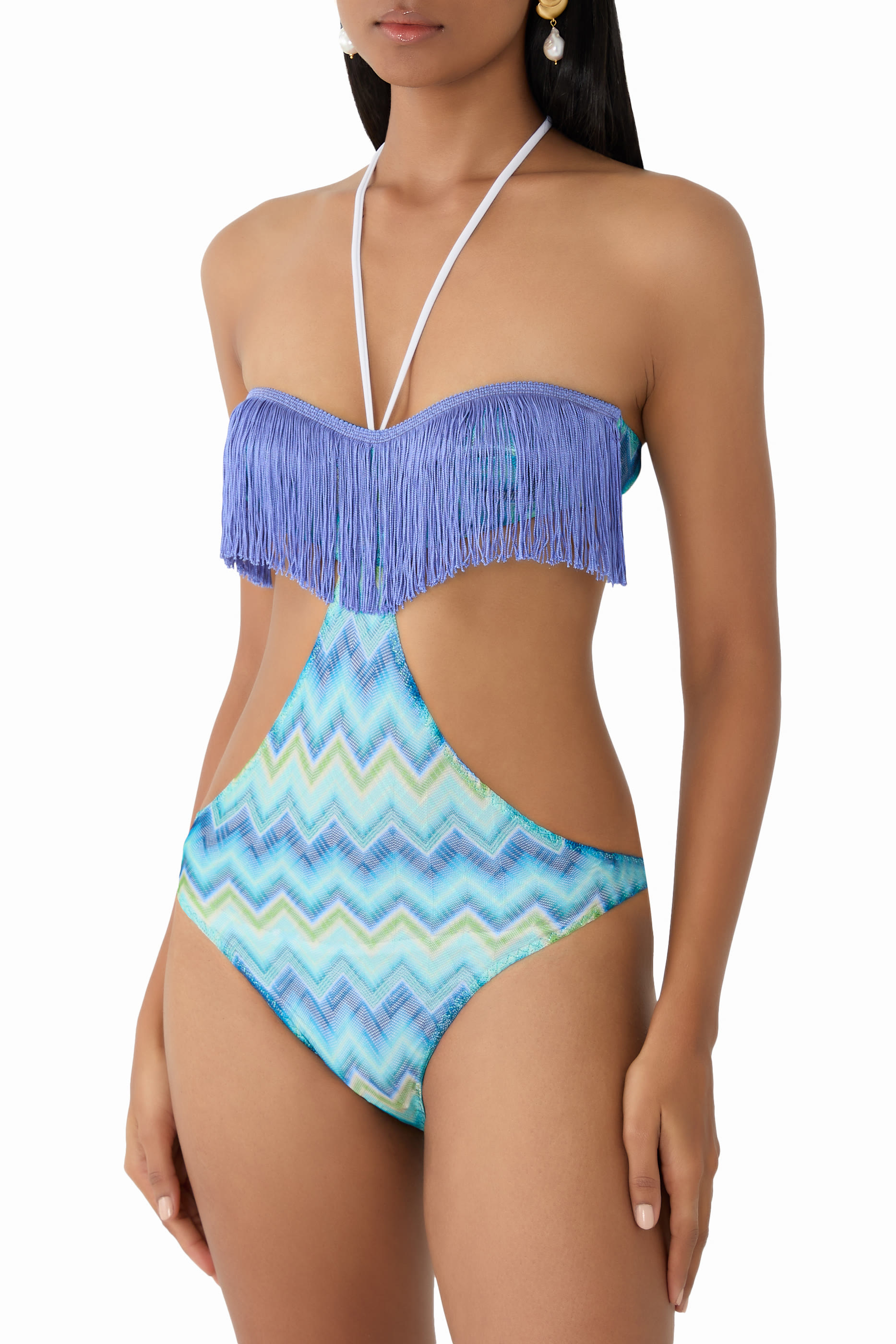 بدلة سباحة بتصميم قطعة واحدة بشرابات ونقشة خطوط باهتة