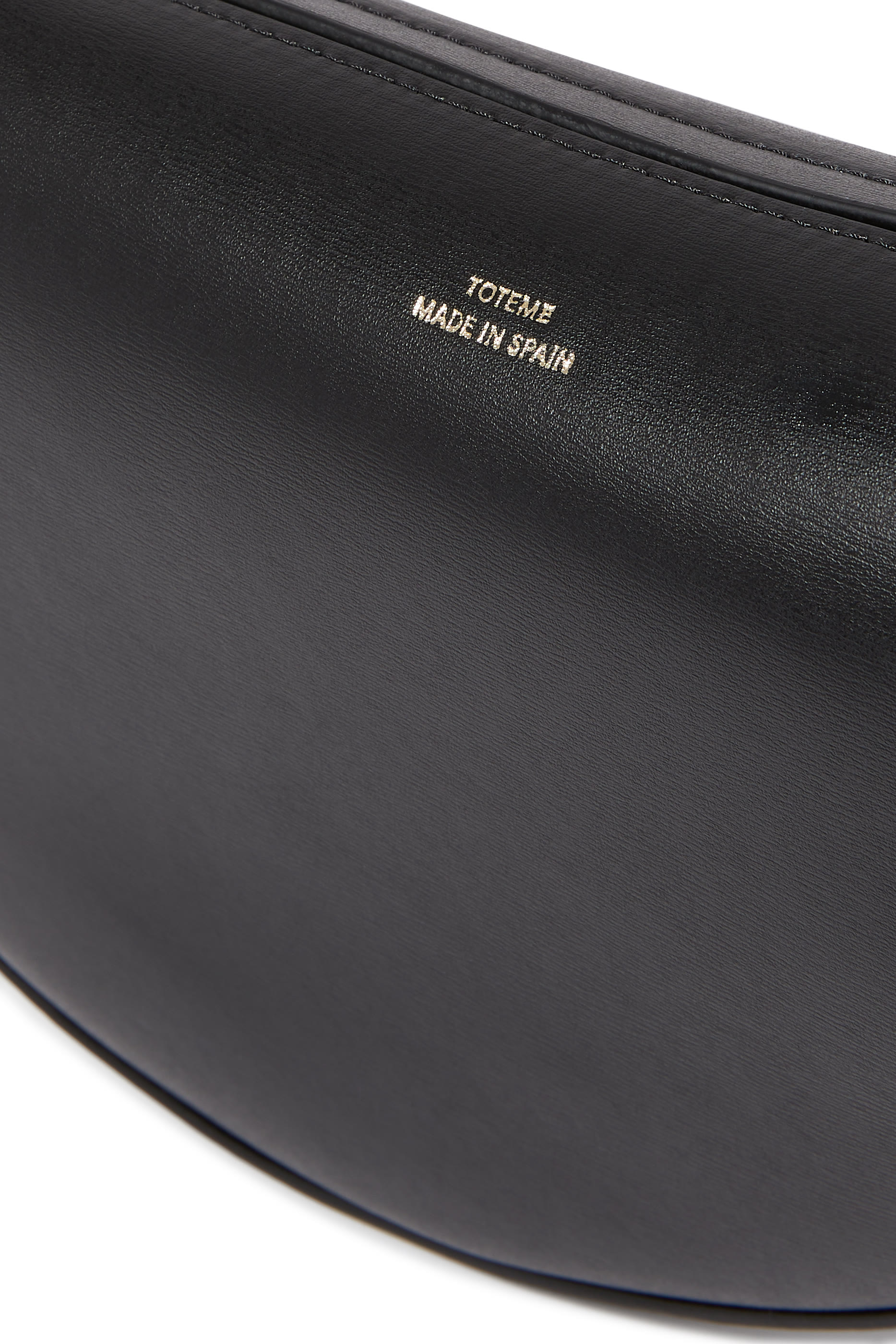 حقيبة سلينغ بتصميم مقوس جلد