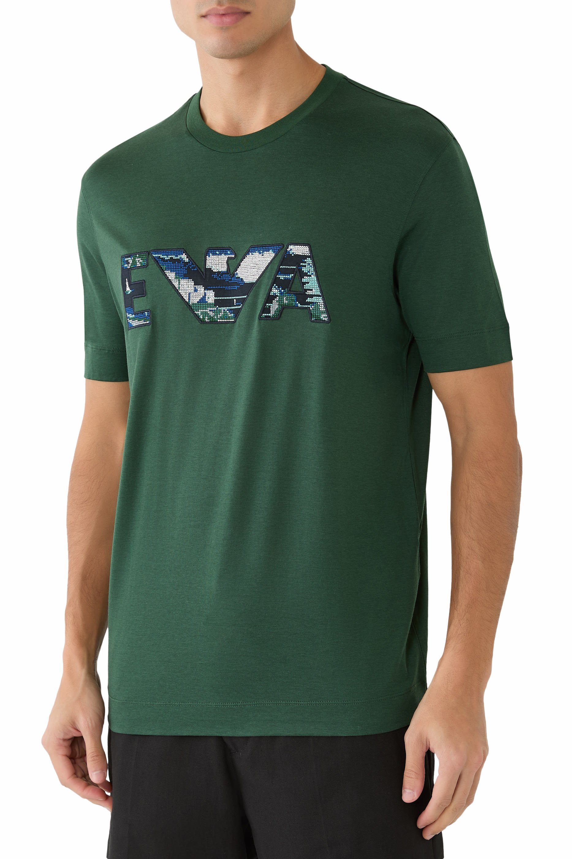 تيشيرت بشعار الماركة