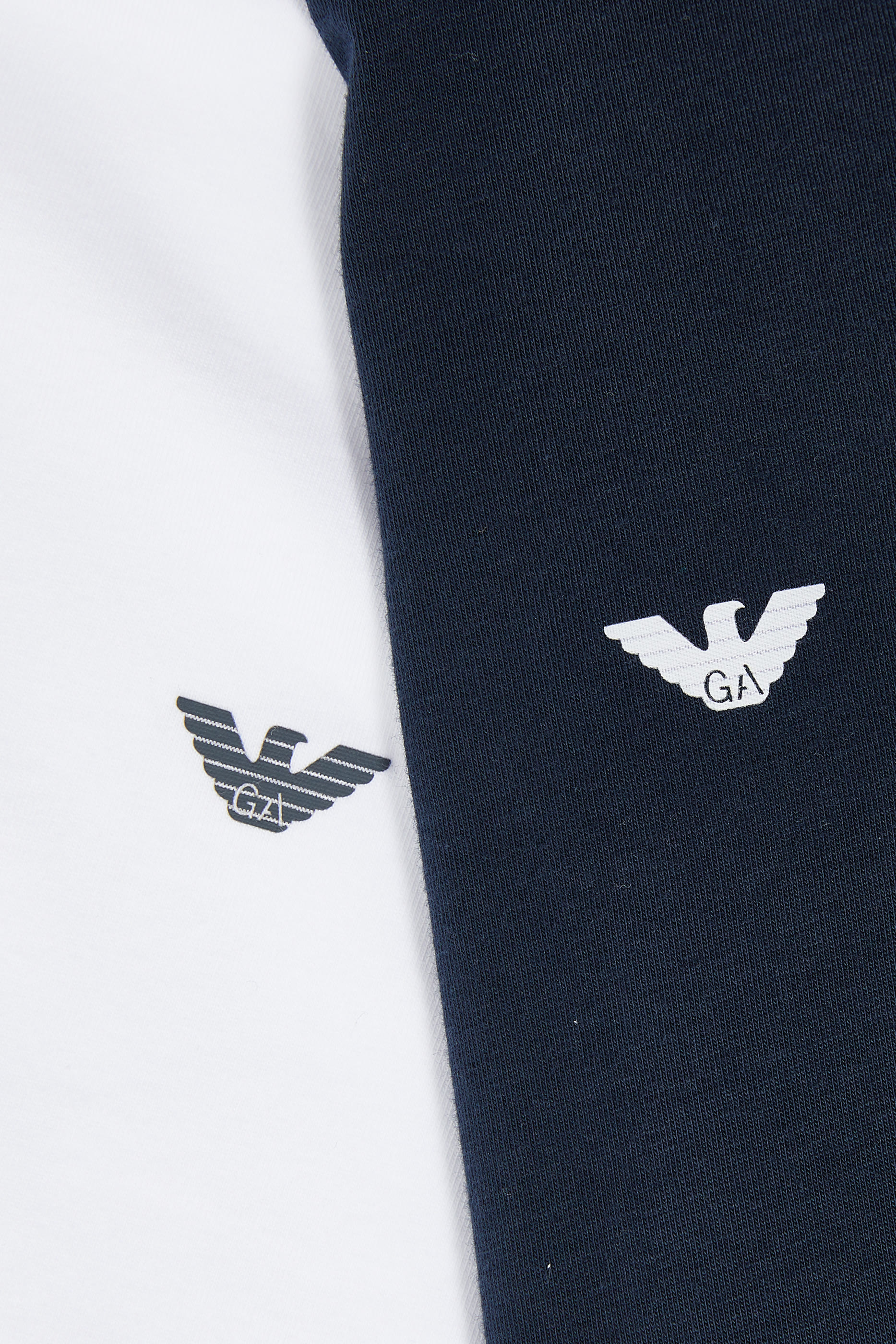 طقم تيشيرت قطن بياقة V وشعار الماركة، قطعتان