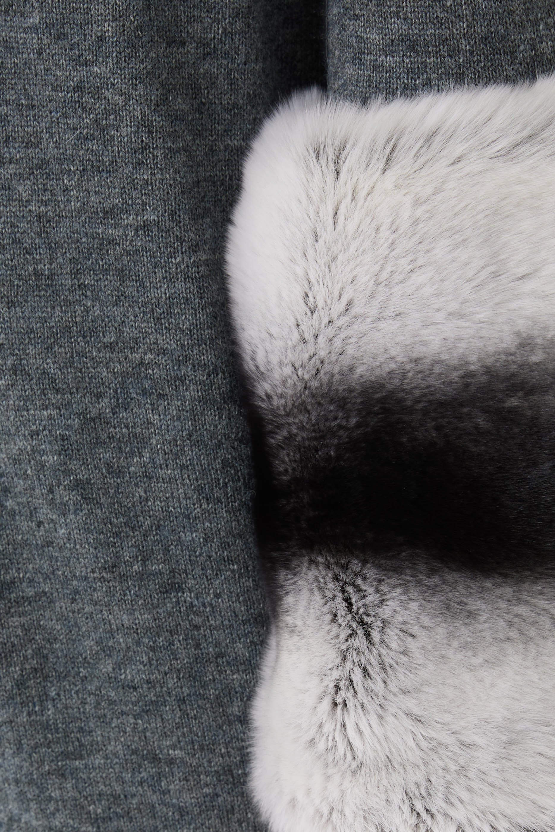 كارديجان طويل بأساور