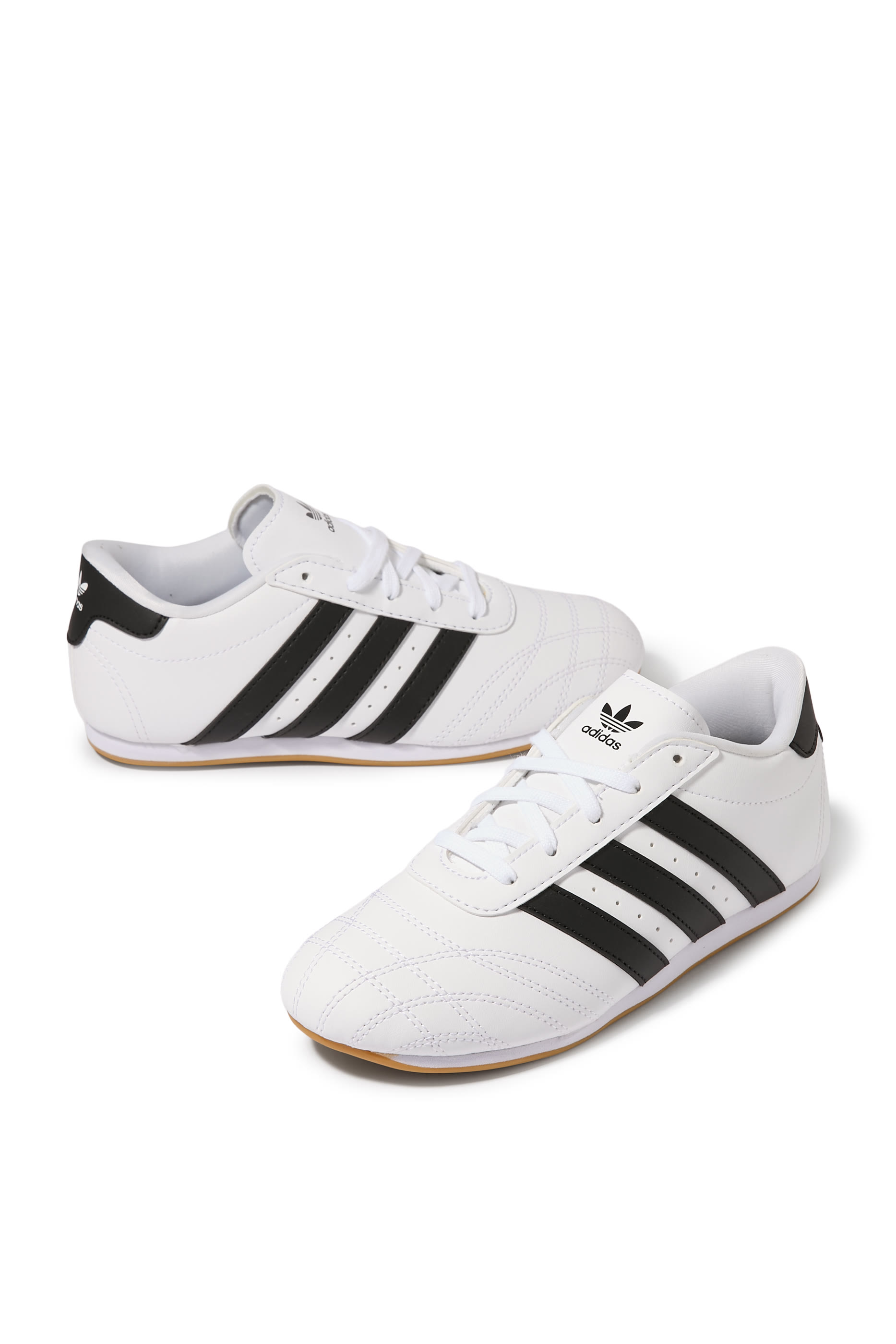 سنيكرز تيكوندو بأربطة للإغلاق للأطفال