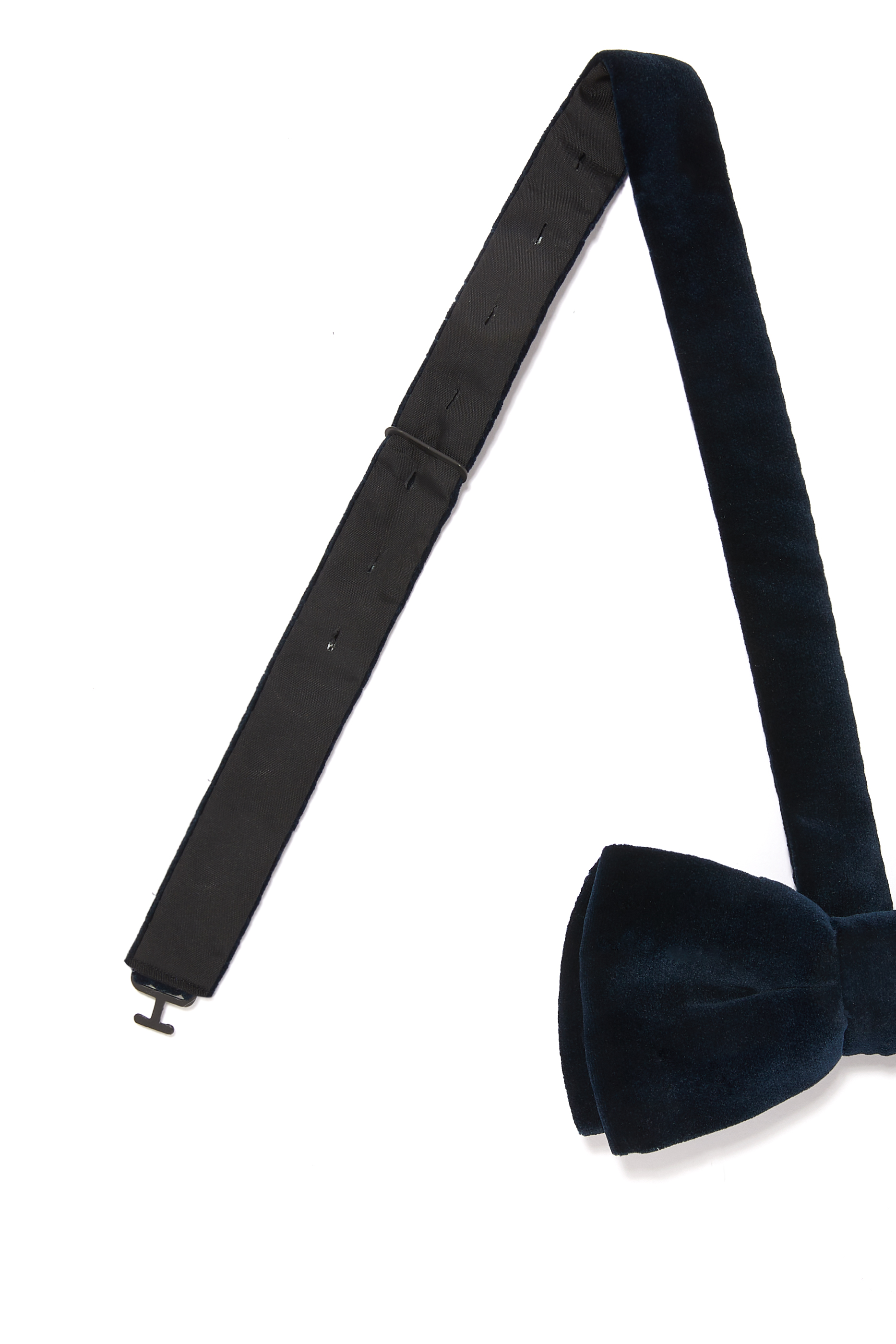 ربطة عنق فراشة مخملية