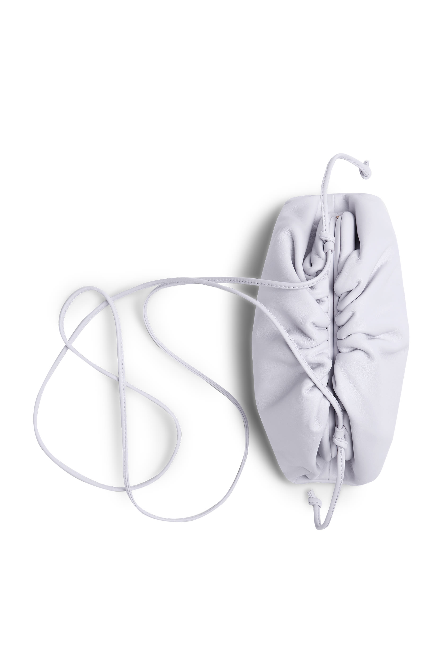 حقيبة صغيرة جلد