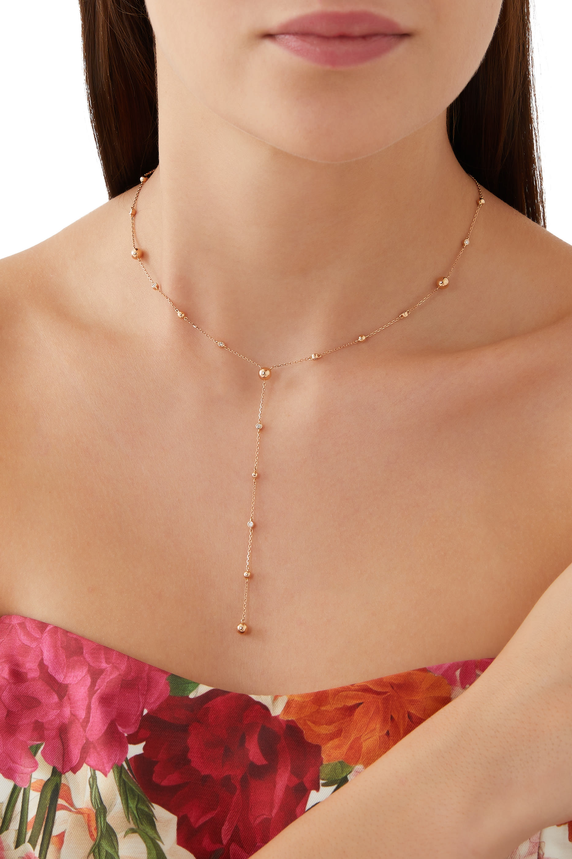 قلادة لاريوت إنيشي جابان مرصعة بالماس ذهب وردي عيار 18