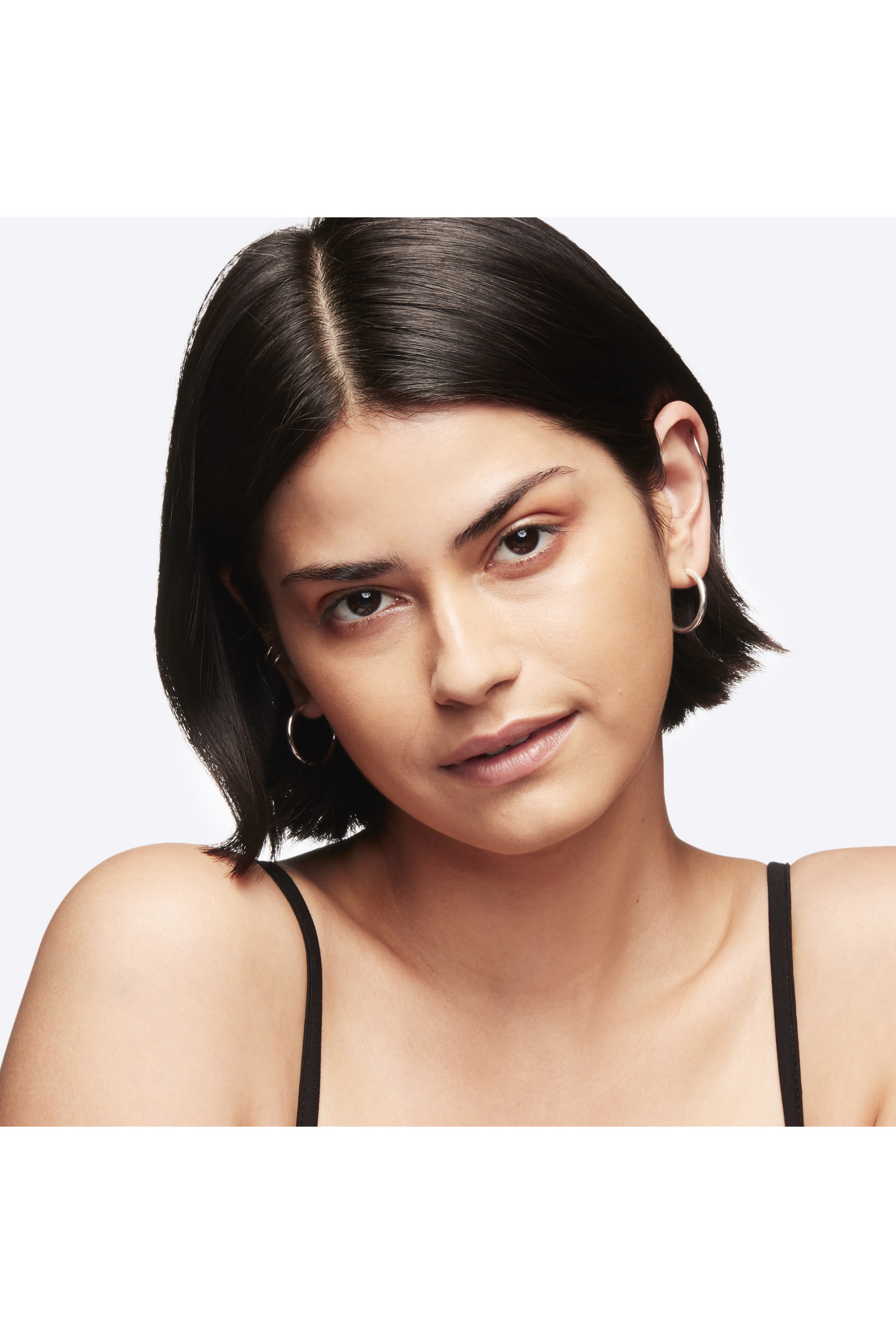 كريم أساس سائل ستوديو فكس مع SPF15&rlm;