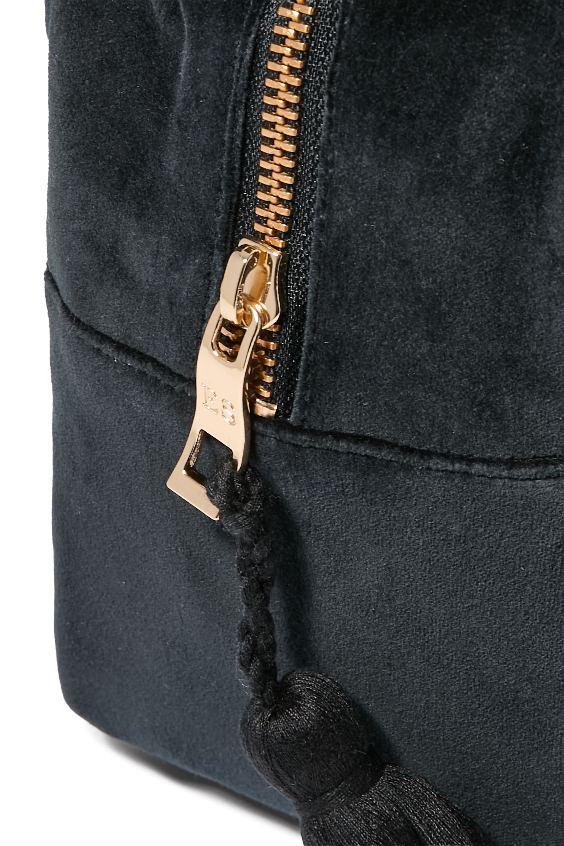 حقيبة مكياج بتطريزات بتصميم وحيد قرن بري