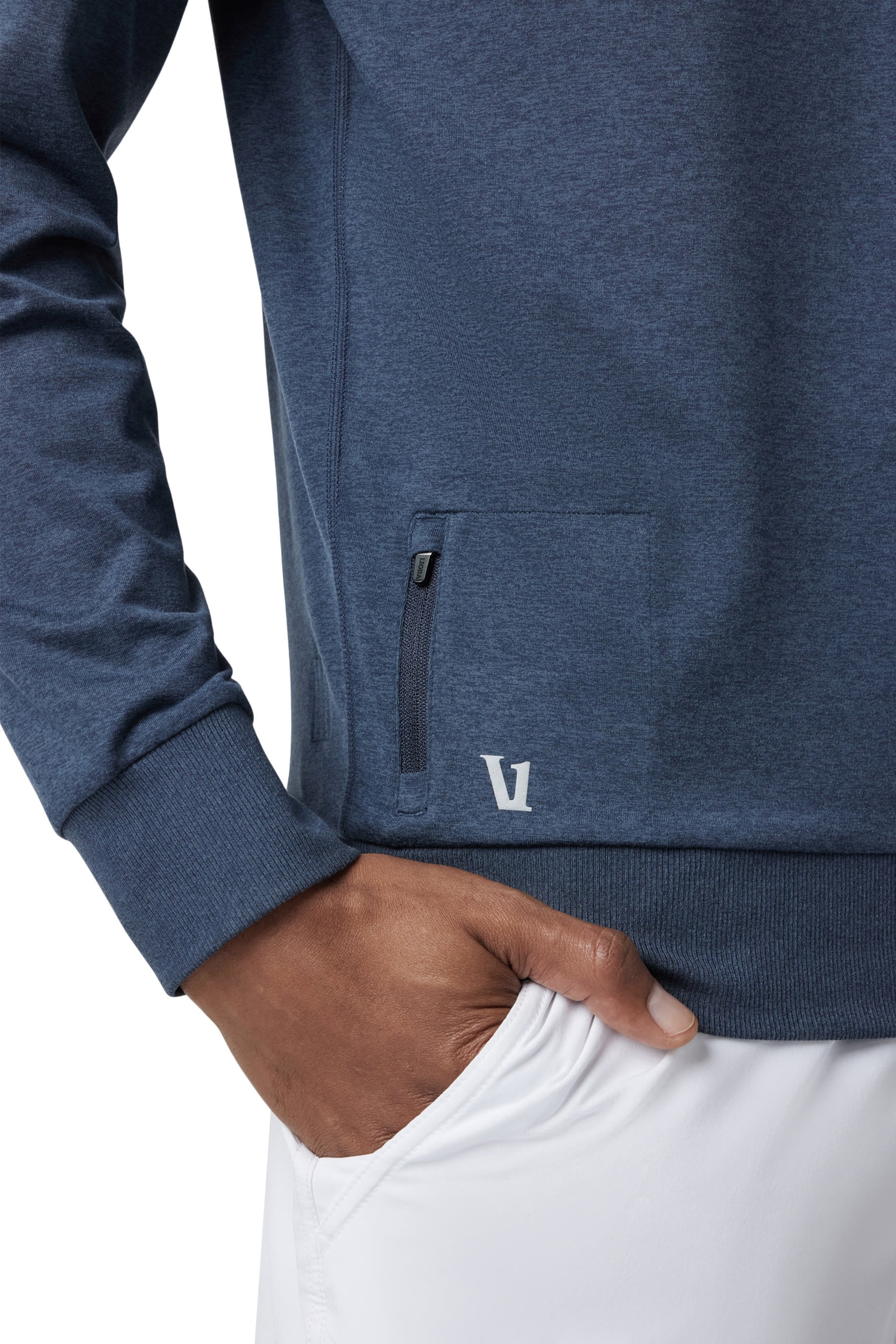 سويت شيرت بونتو برفورمنس بياقة ضيقة