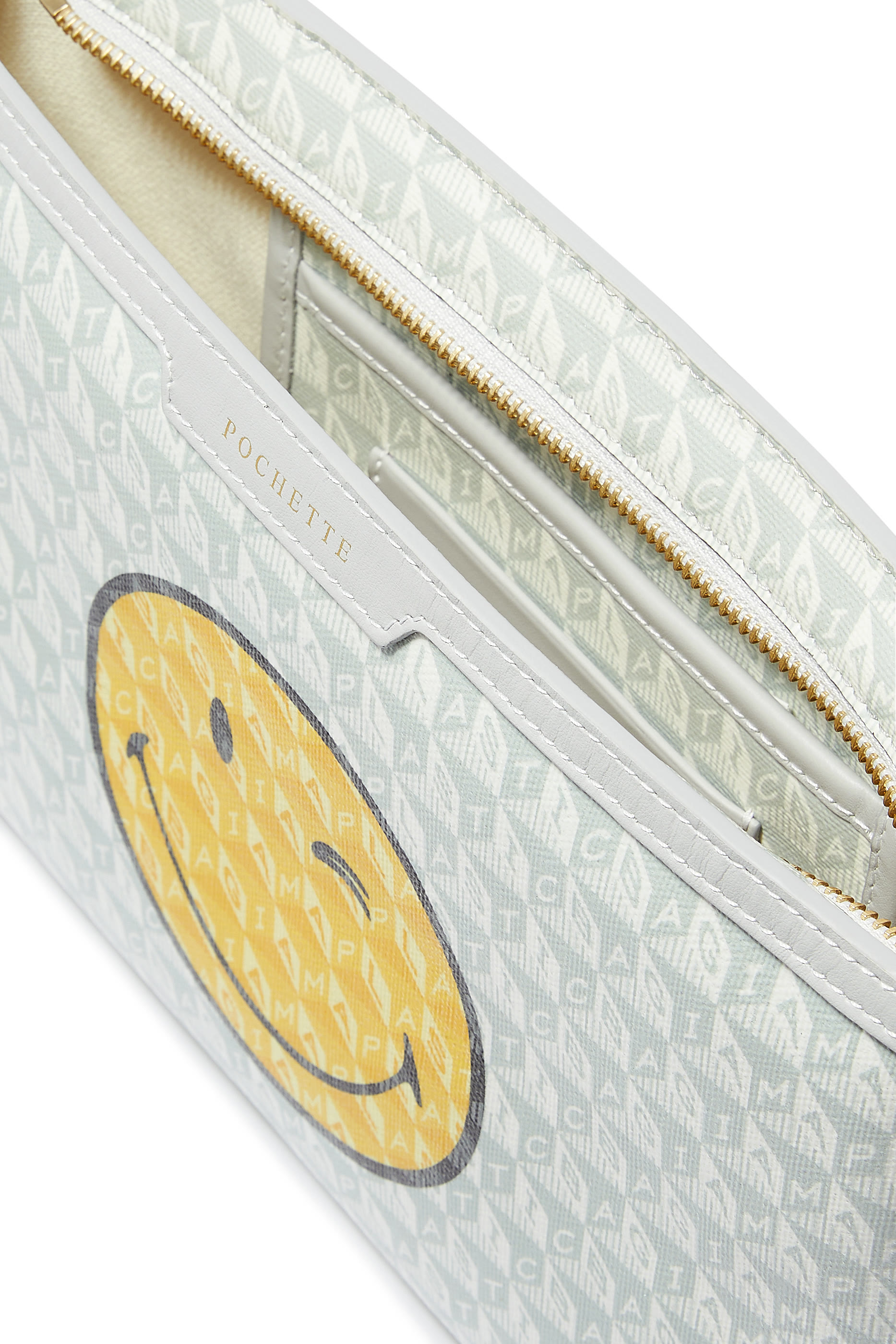 حقيبة صغيرة آي ام ايه بلاستيك باج بطبعة وجه بغمزة