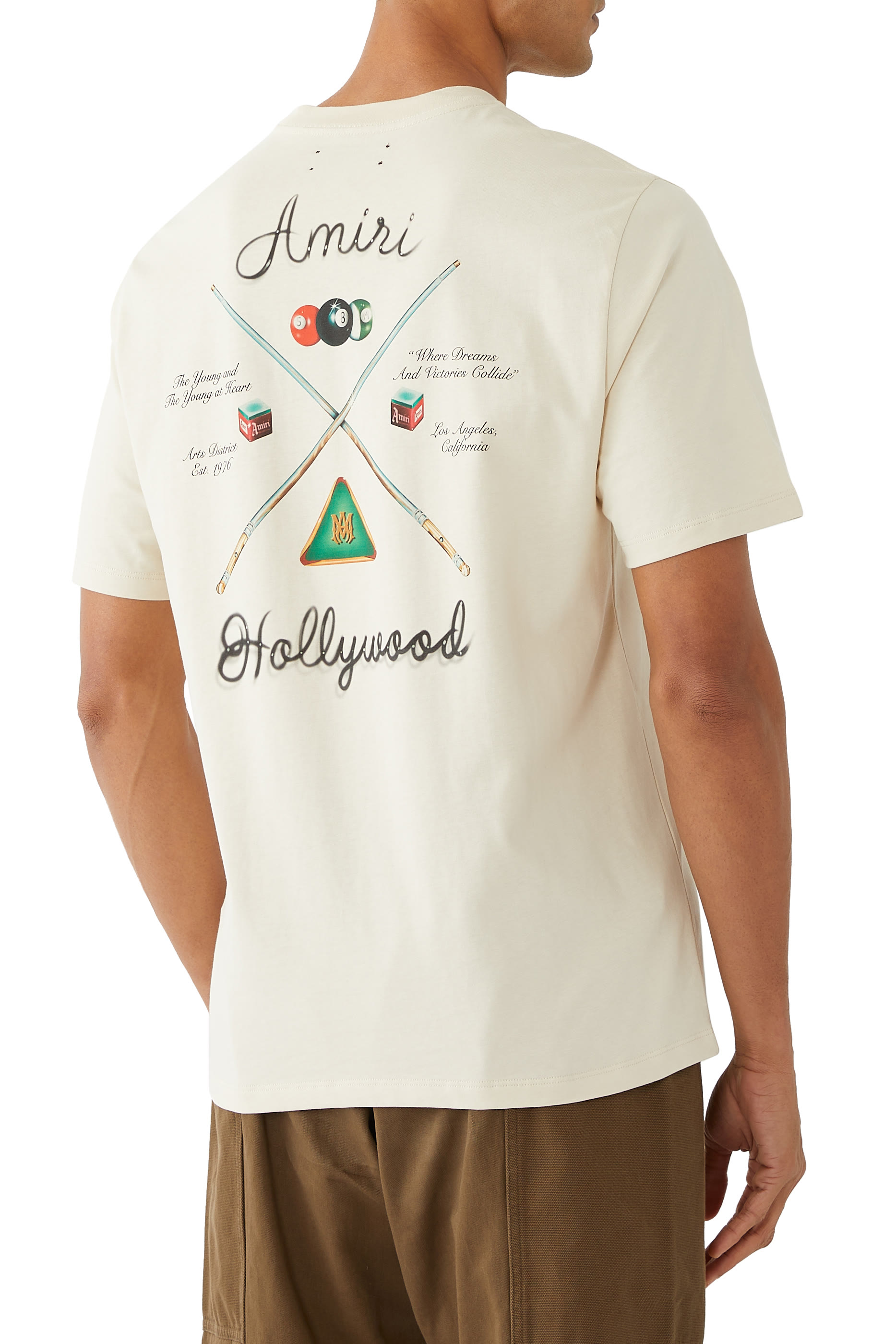 تيشيرت بطبعة طابات بلياردو