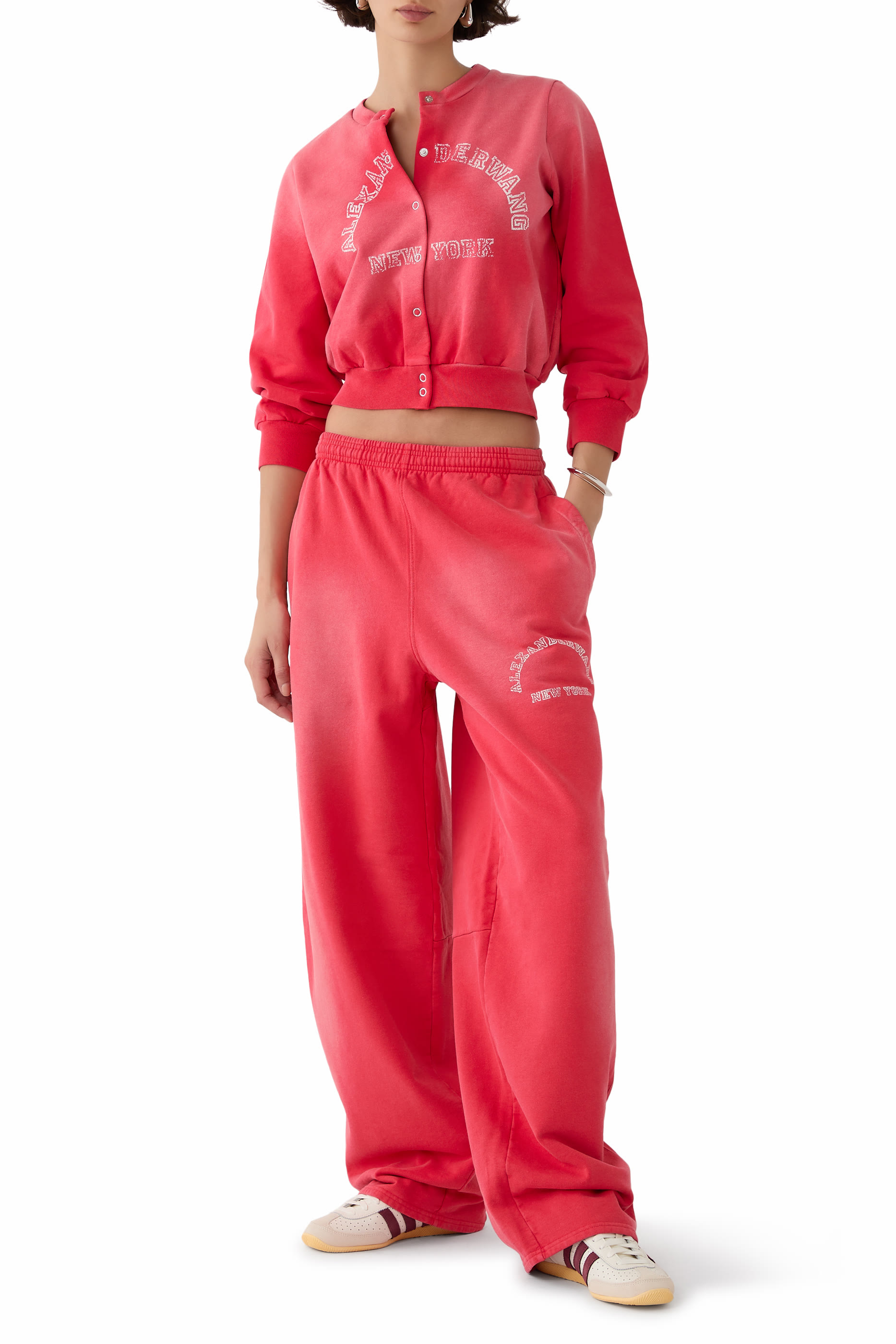 بنطال رياضي بقصة ساق مفصلة