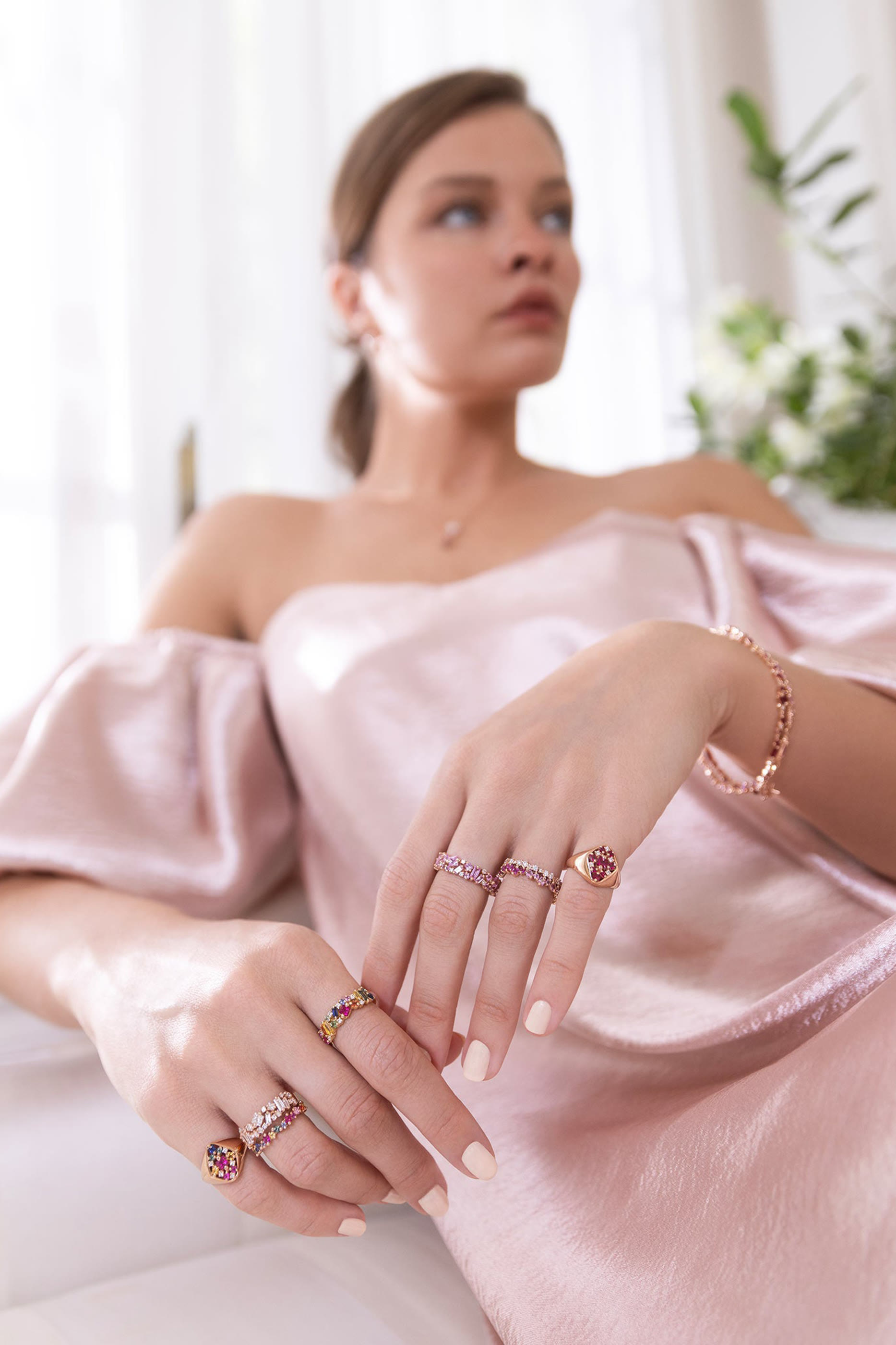 خاتم إيترنتي فرينزي مرصع بياقوت وردي وماس، ذهب وردي عيار 18