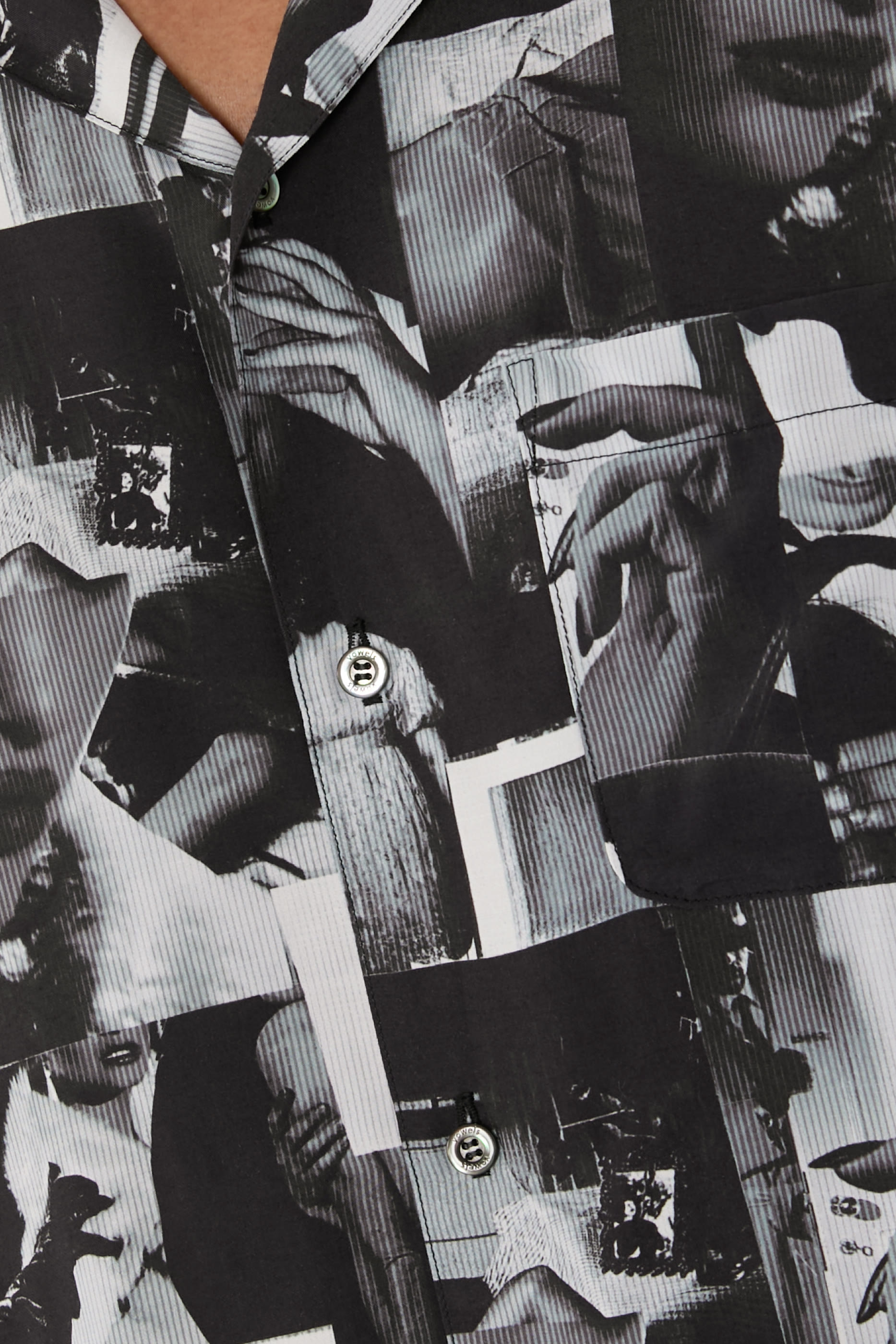 قميص ستيل بطبعة