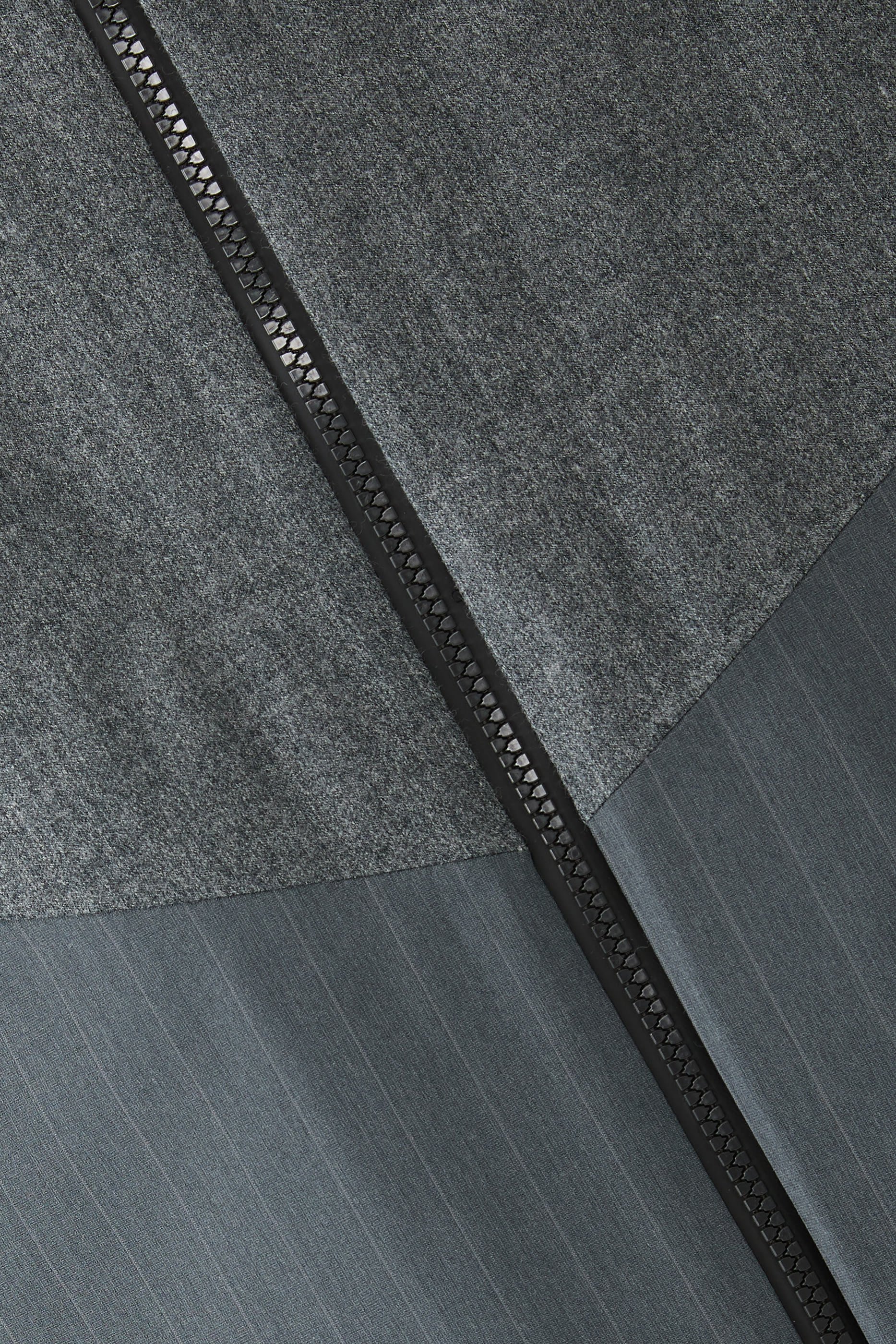 جاكيت انتريبد