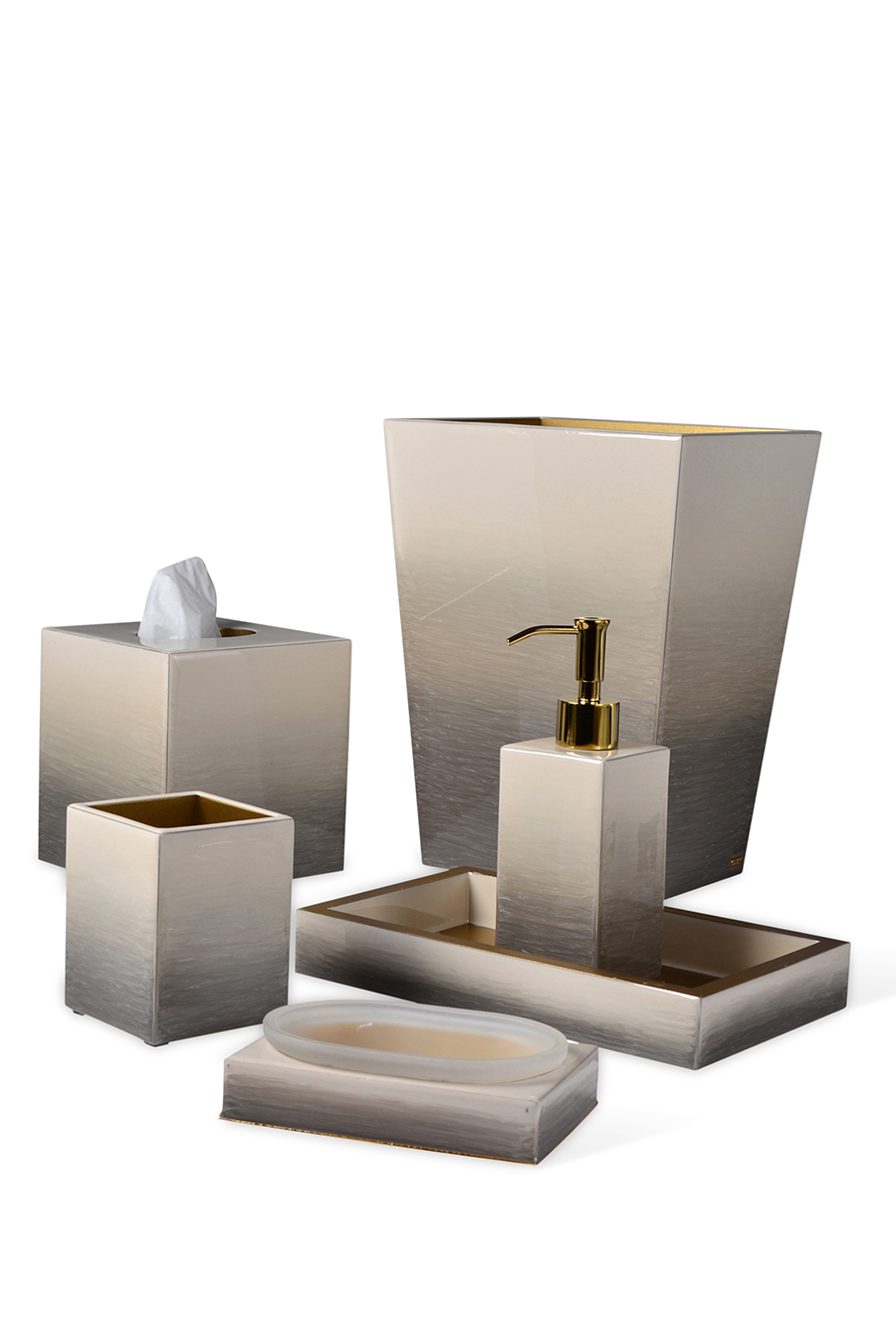 صينية بألوان متدرجة