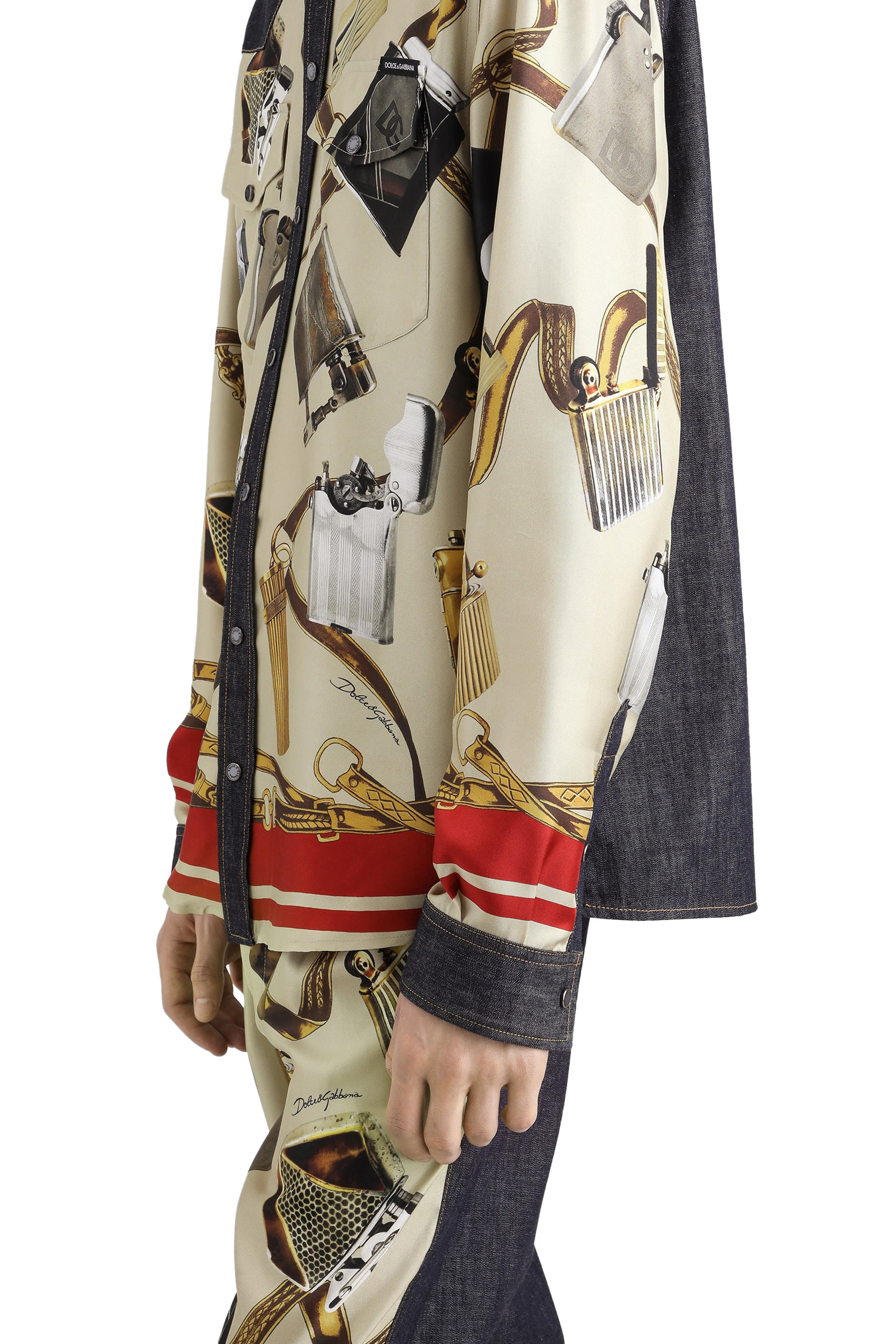 قميص بطبعات ولاعة دنيم وحرير