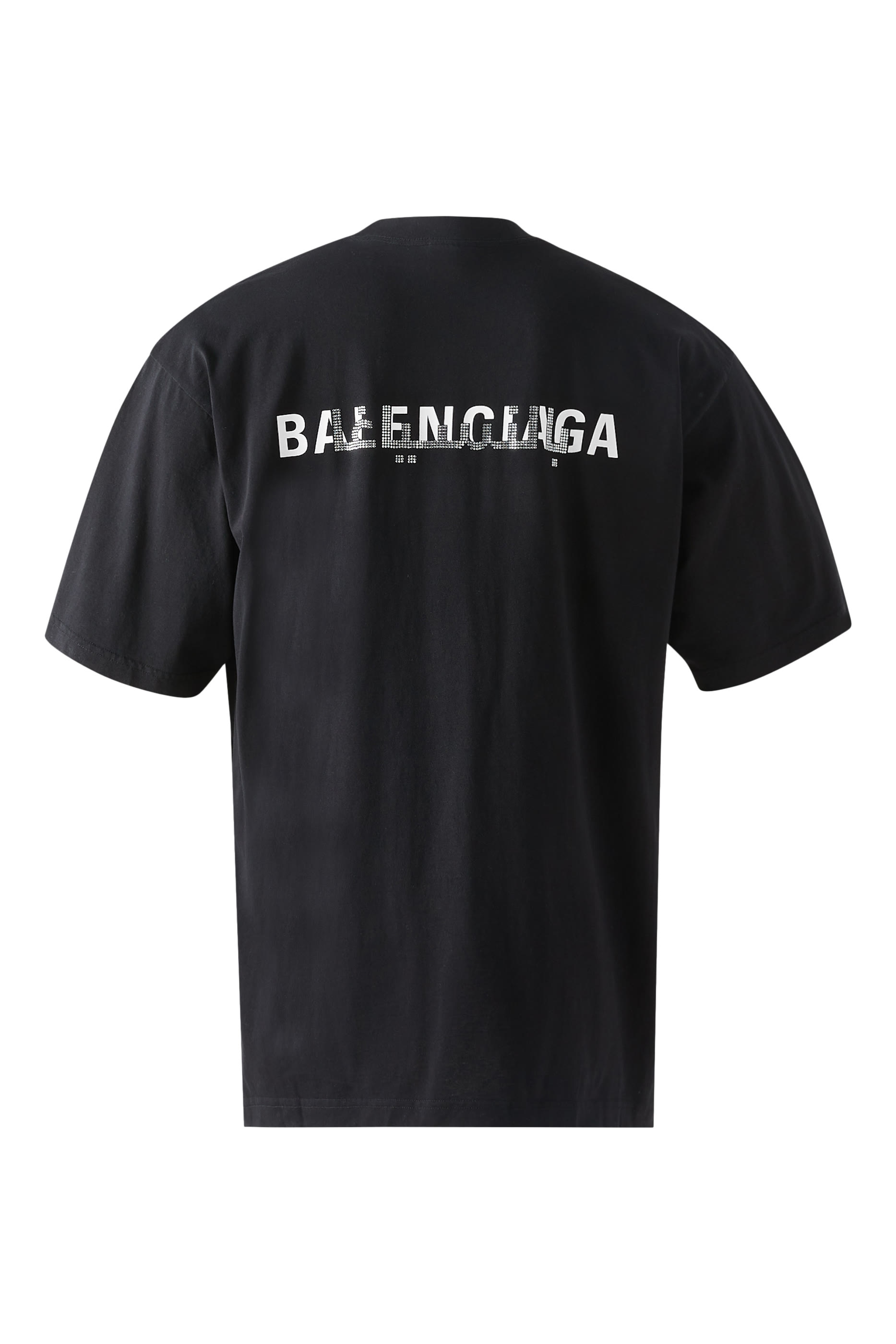 تيشيرت بقصة فضفاضة قليلا