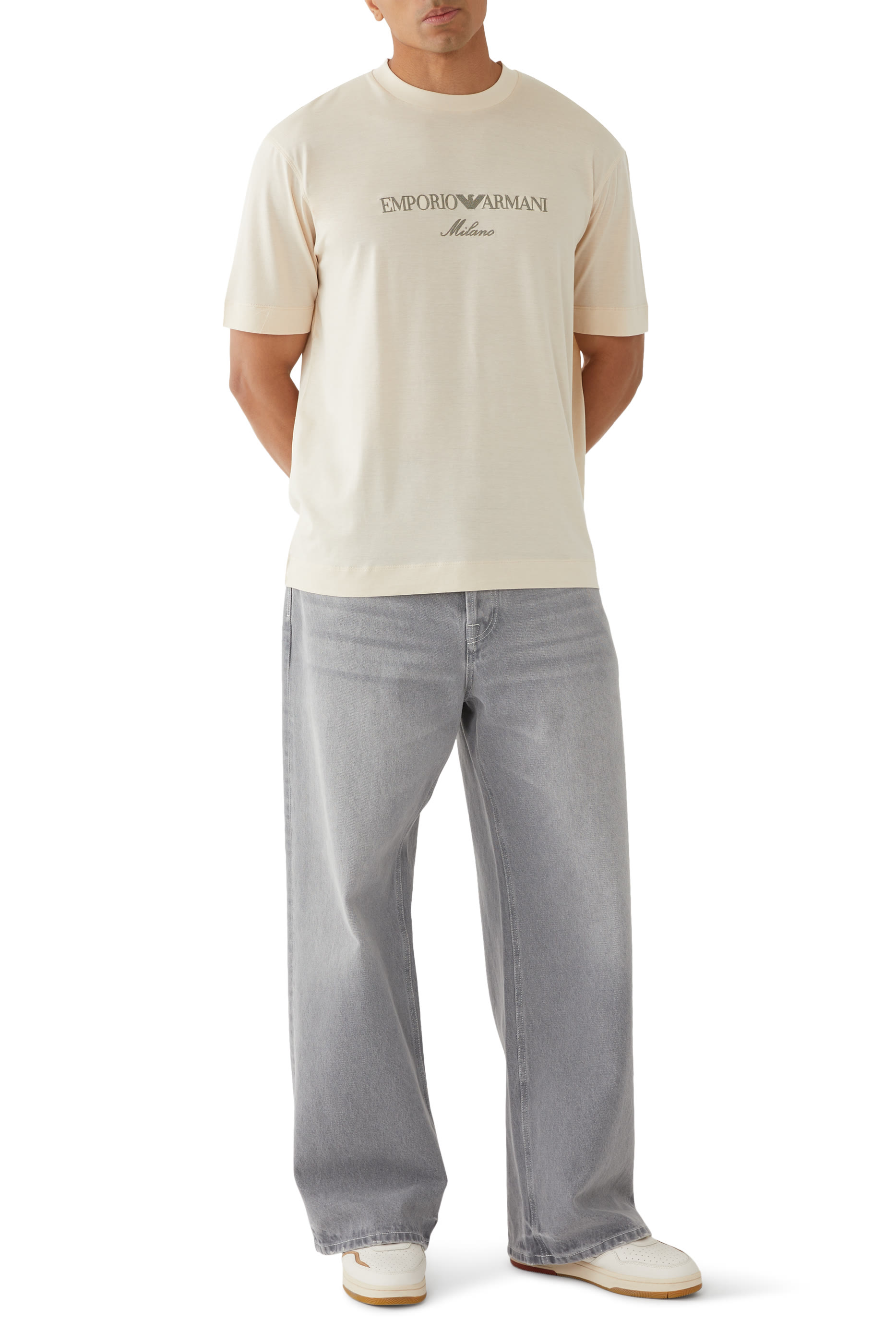 تيشيرت بشعار الماركة قطن