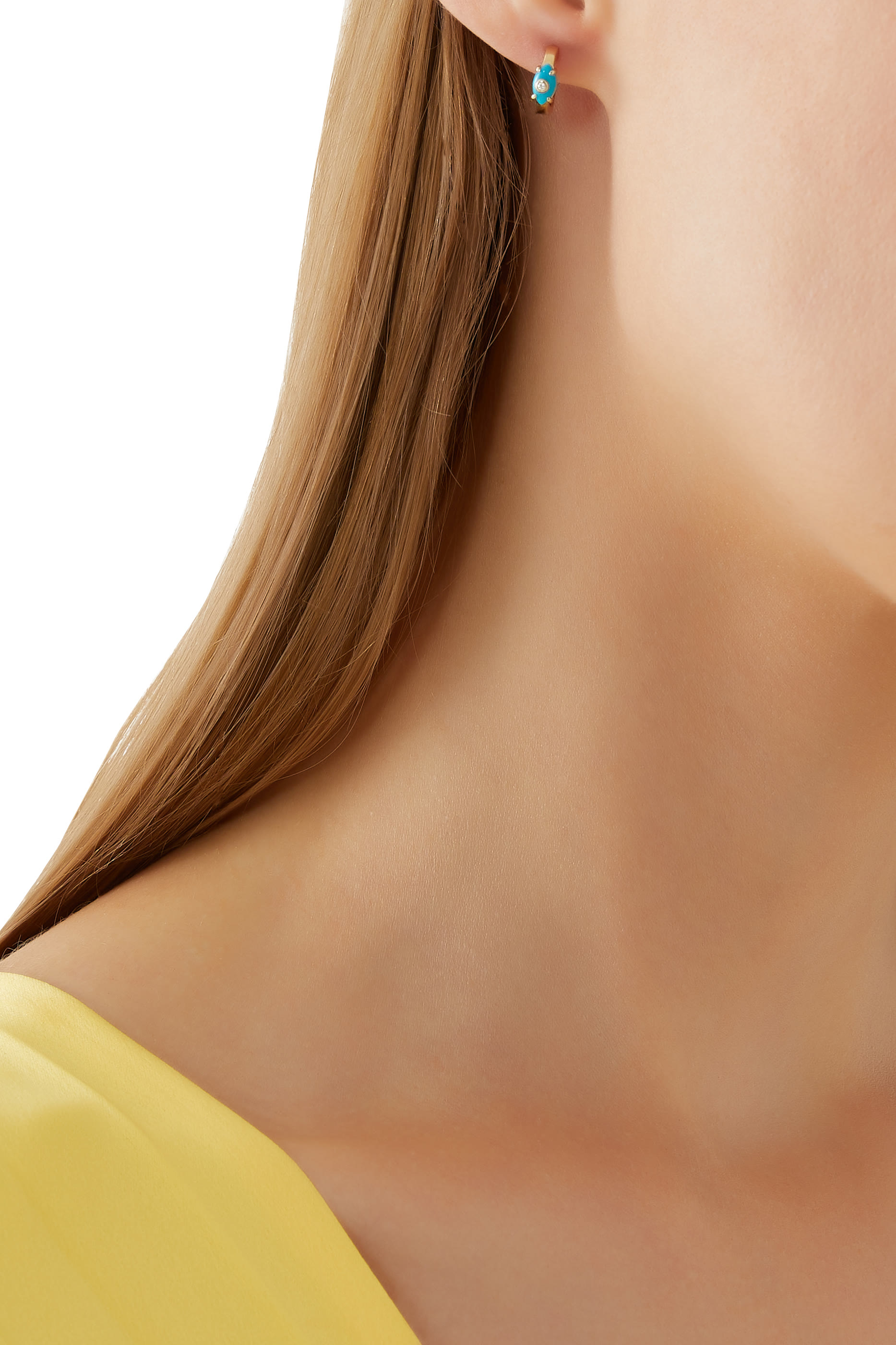 أقراط هاجي صغيرة مرصعة بفيروز منحوت ذهب أصفر عيار 14