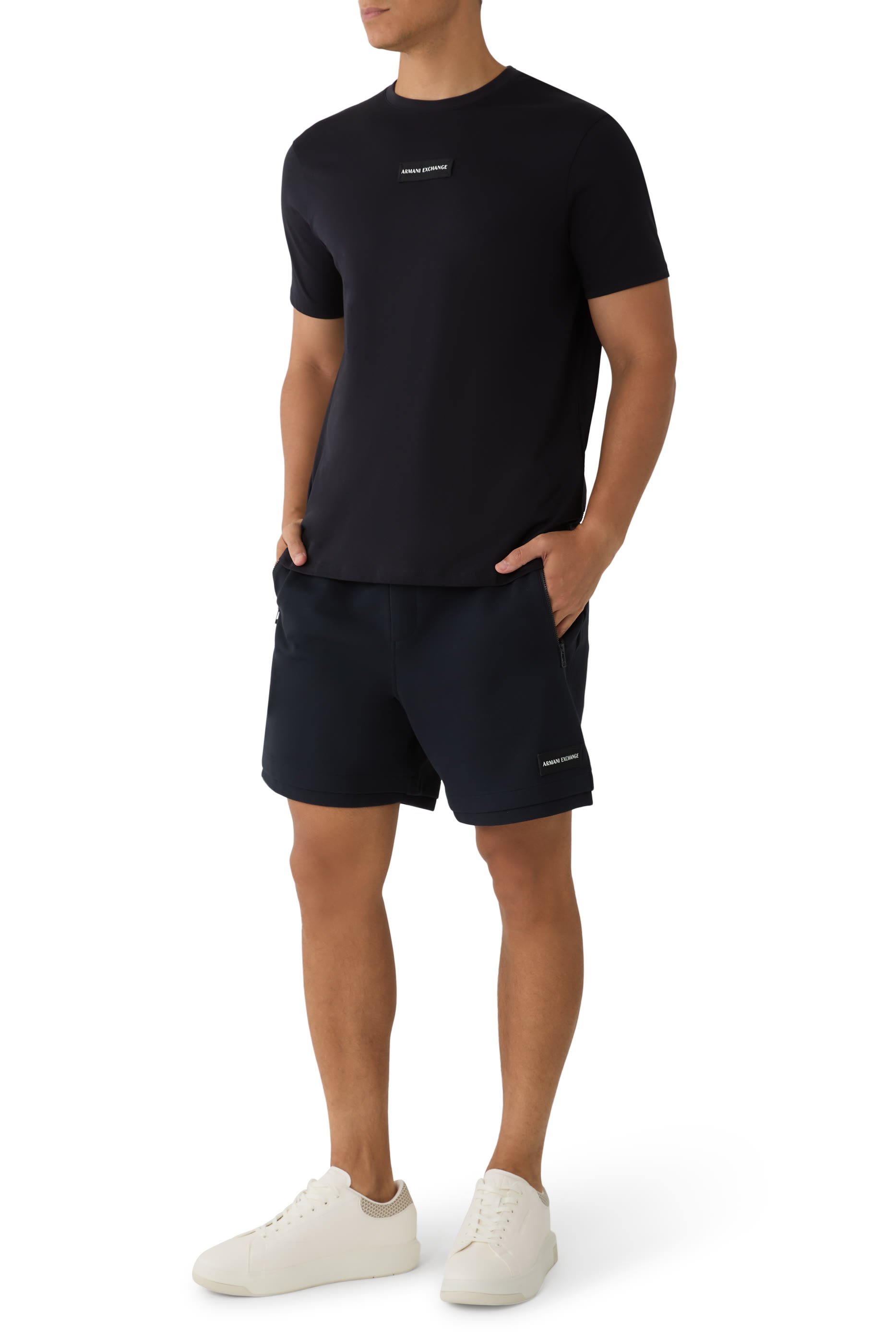 تيشيرت بشعار الماركة قطن جرسيه