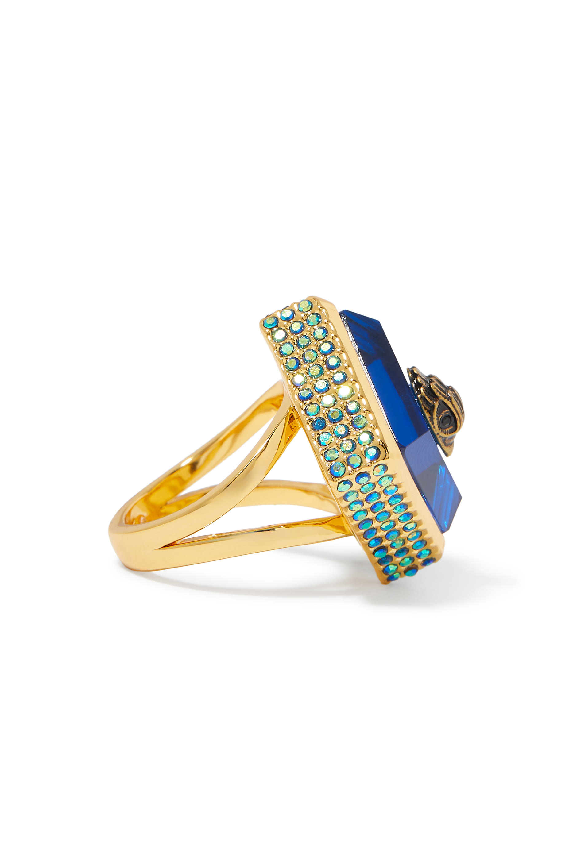 خاتم كوكتيل بتصميم مربع بشعار الماركة