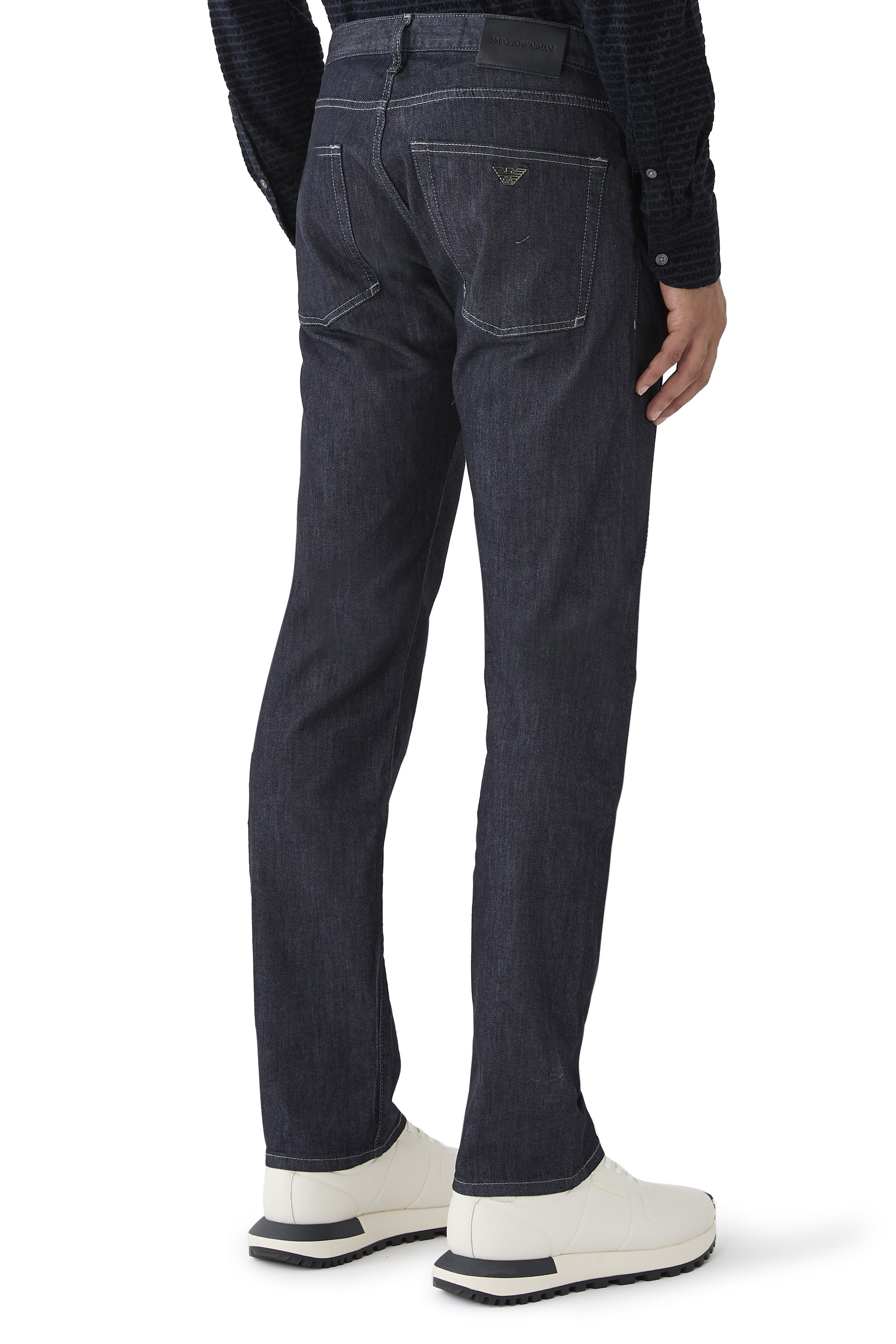 بنطال دنيم بقصة مستقيمة