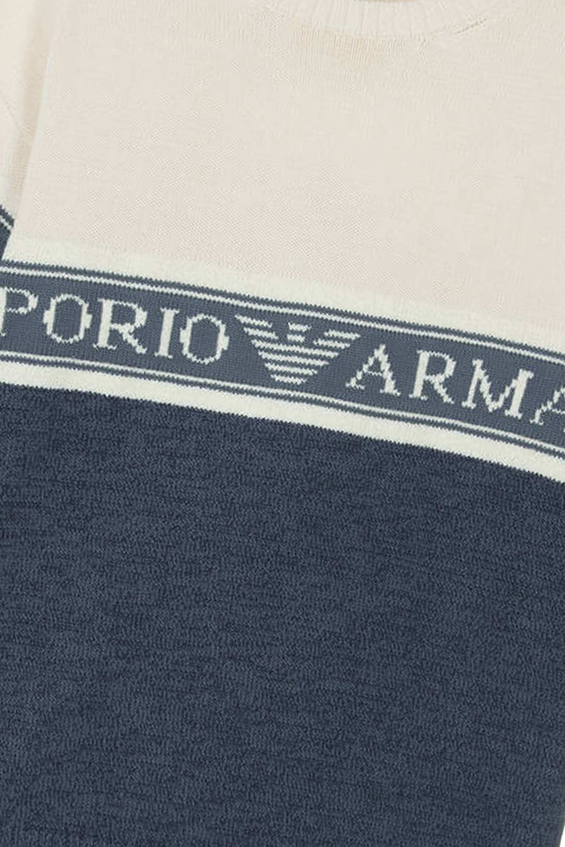 كنزة بشريط شعار الماركة للأطفال