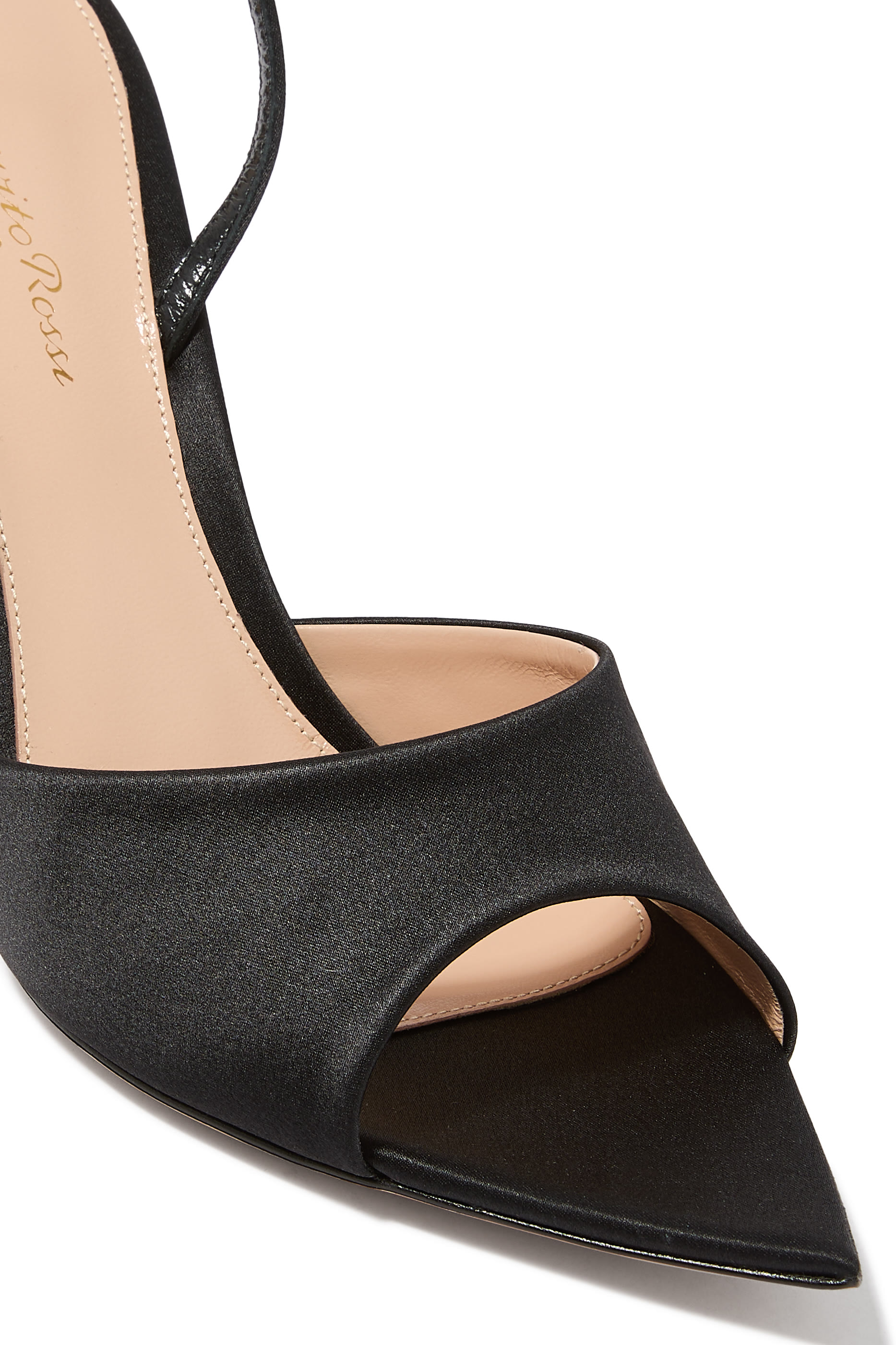 حذاء إيل 70 مفتوح بسير خلفي ستان