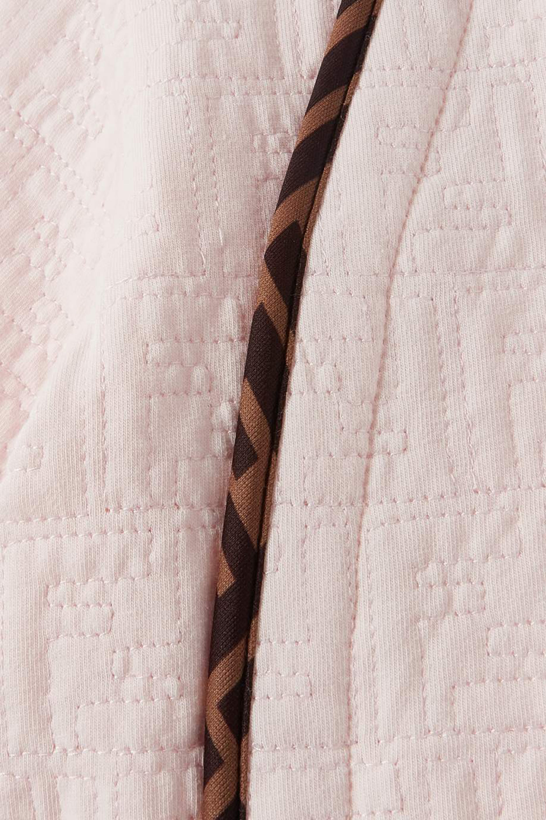 طقم بيجاما بشريط شعار الماركة