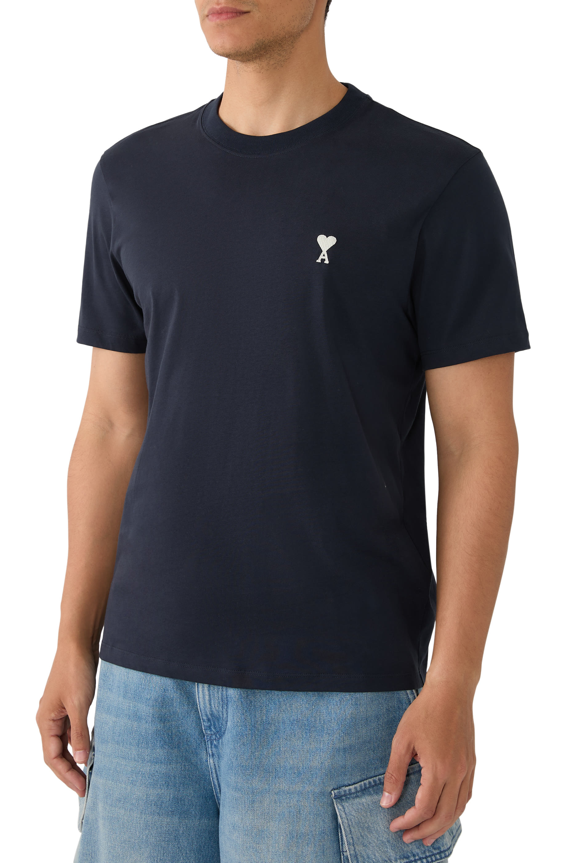 تيشيرت بشعار الماركة