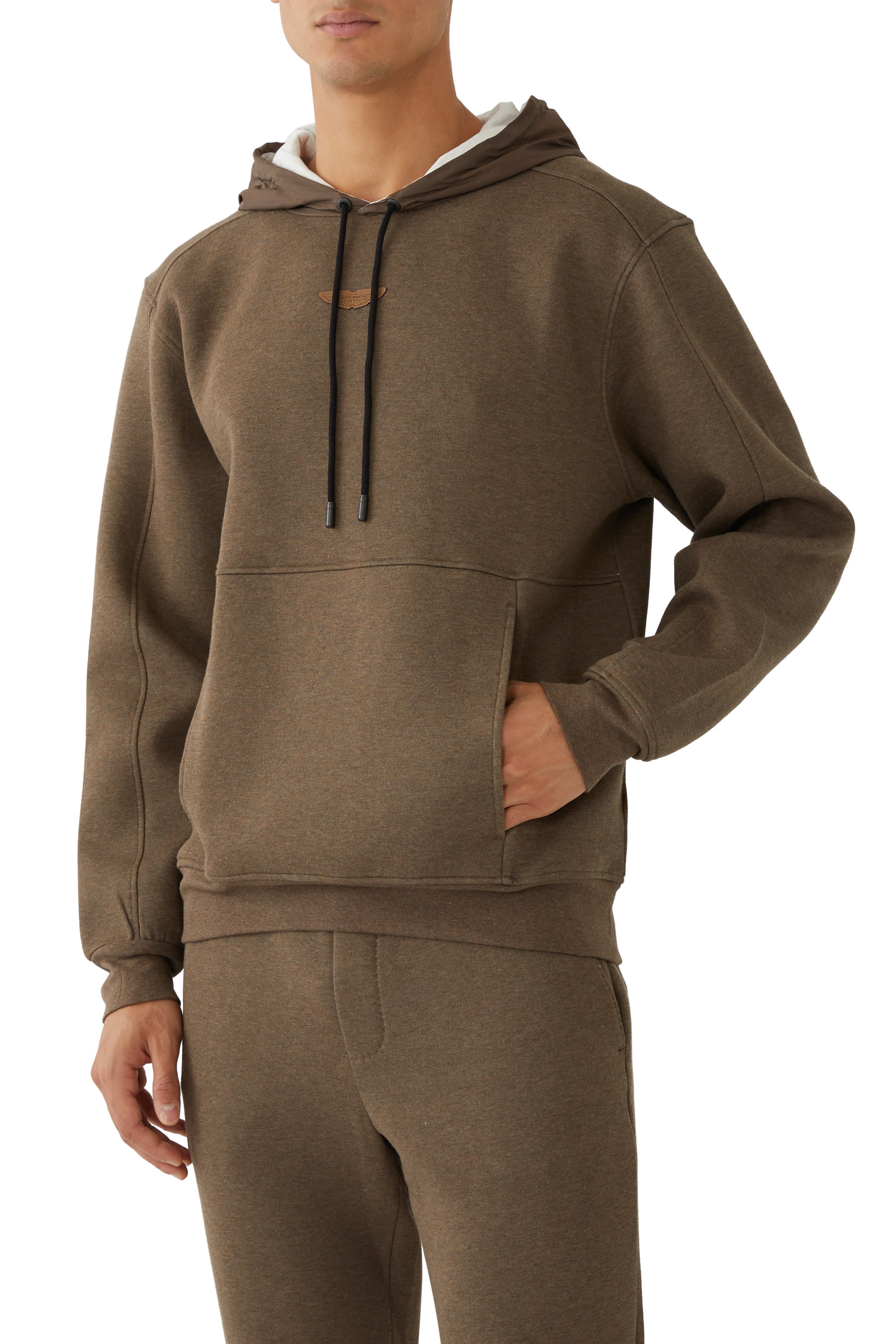 هودي ال إيزرا أستون مارتن