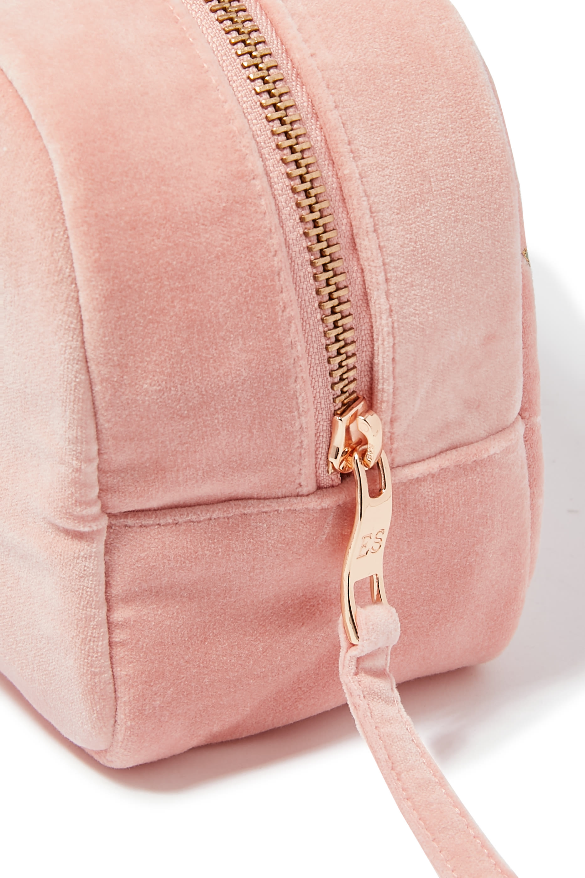 حقيبة مكياج بتطريزات حديقة نباتات