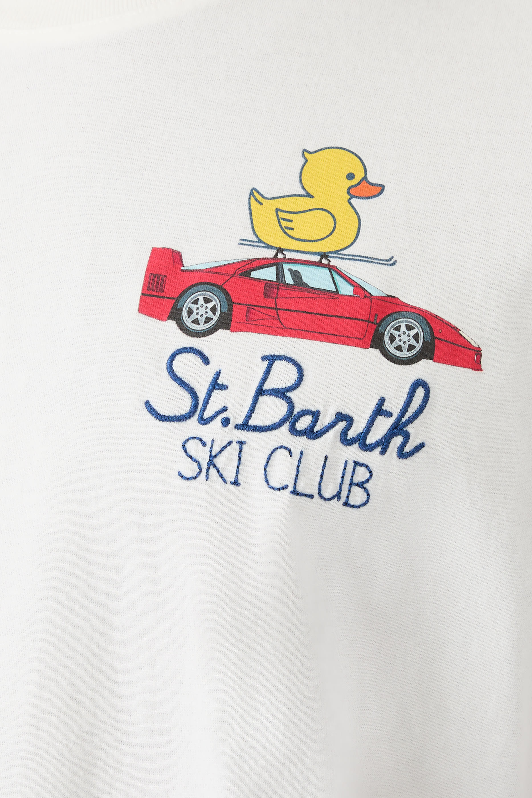 تيشيرت بشعار الماركة