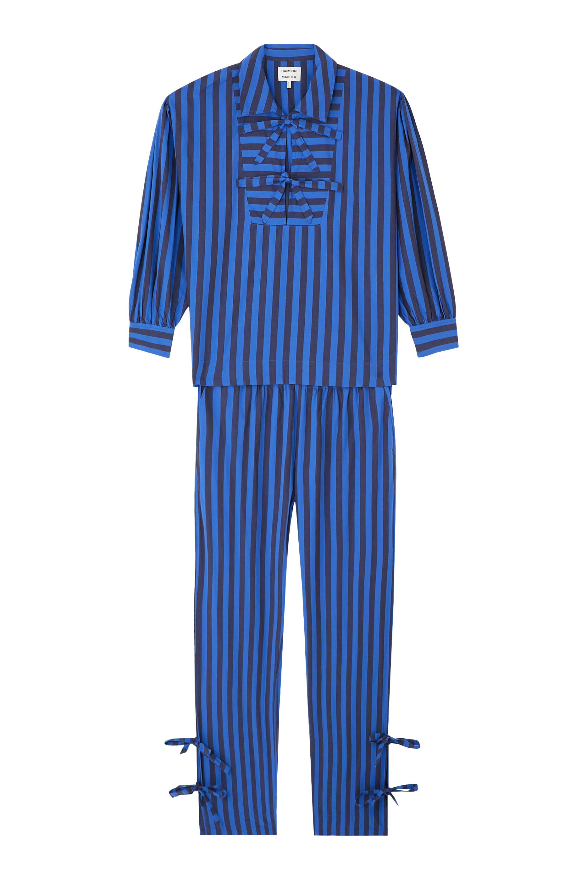 طقم بيجامة فلوكي مخطط