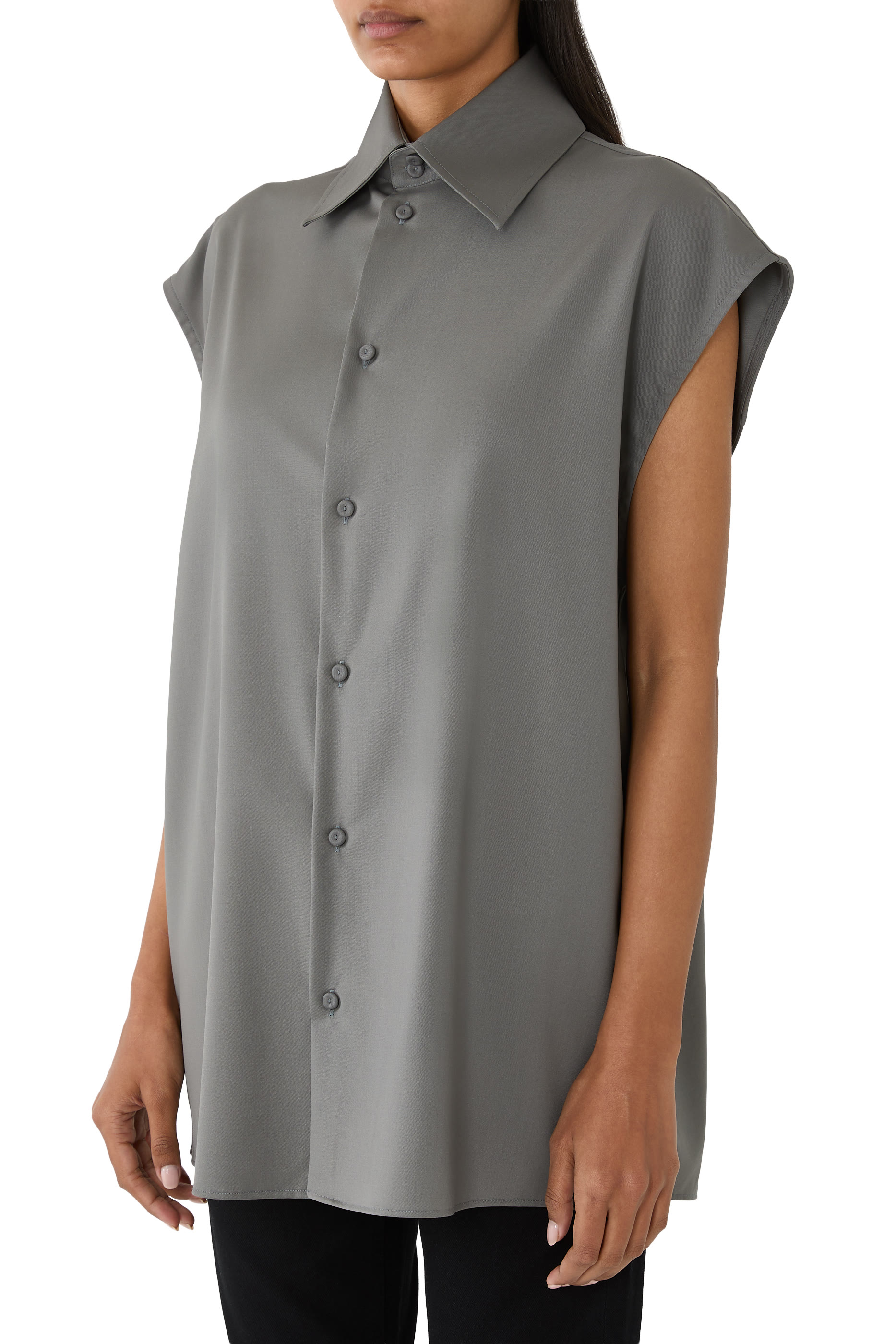 قميص مالك بلا أكمام صوف بكر