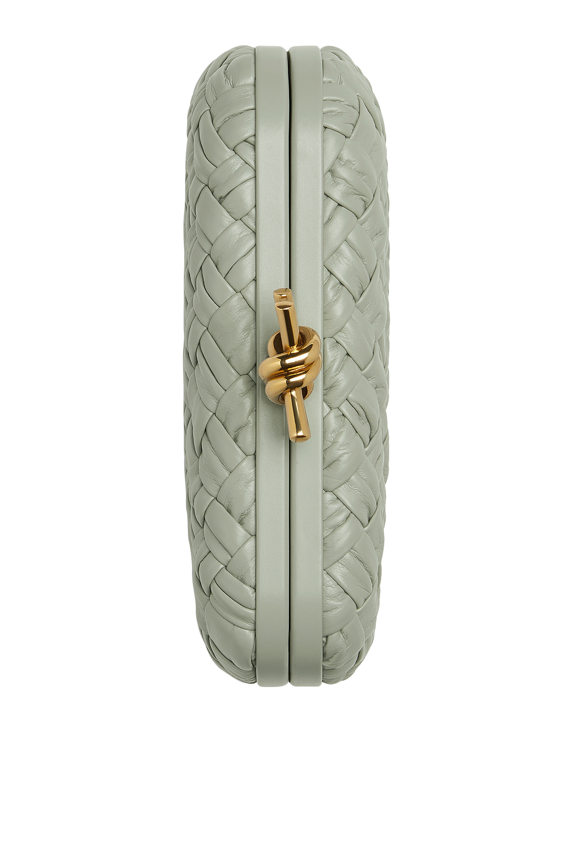 كلاتش مزين بعقدة جلد