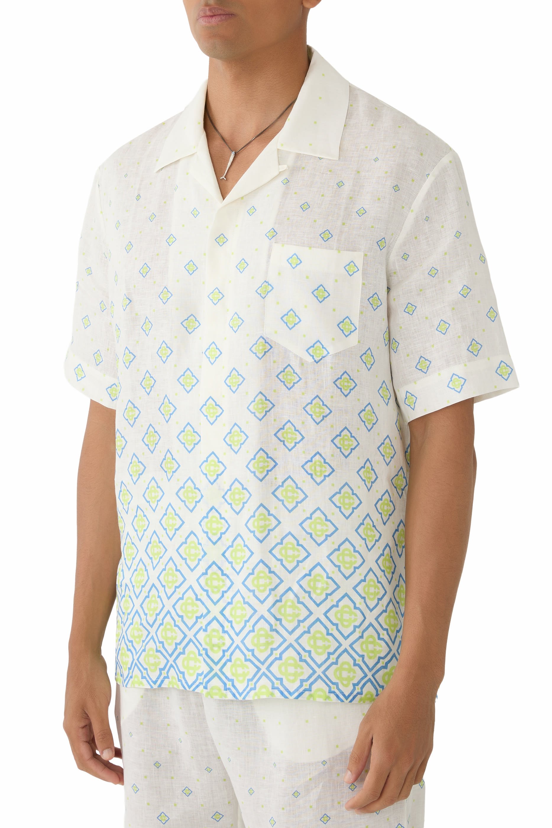 قميص بنقشة حرف شعار الماركة بلون متدرج كتان