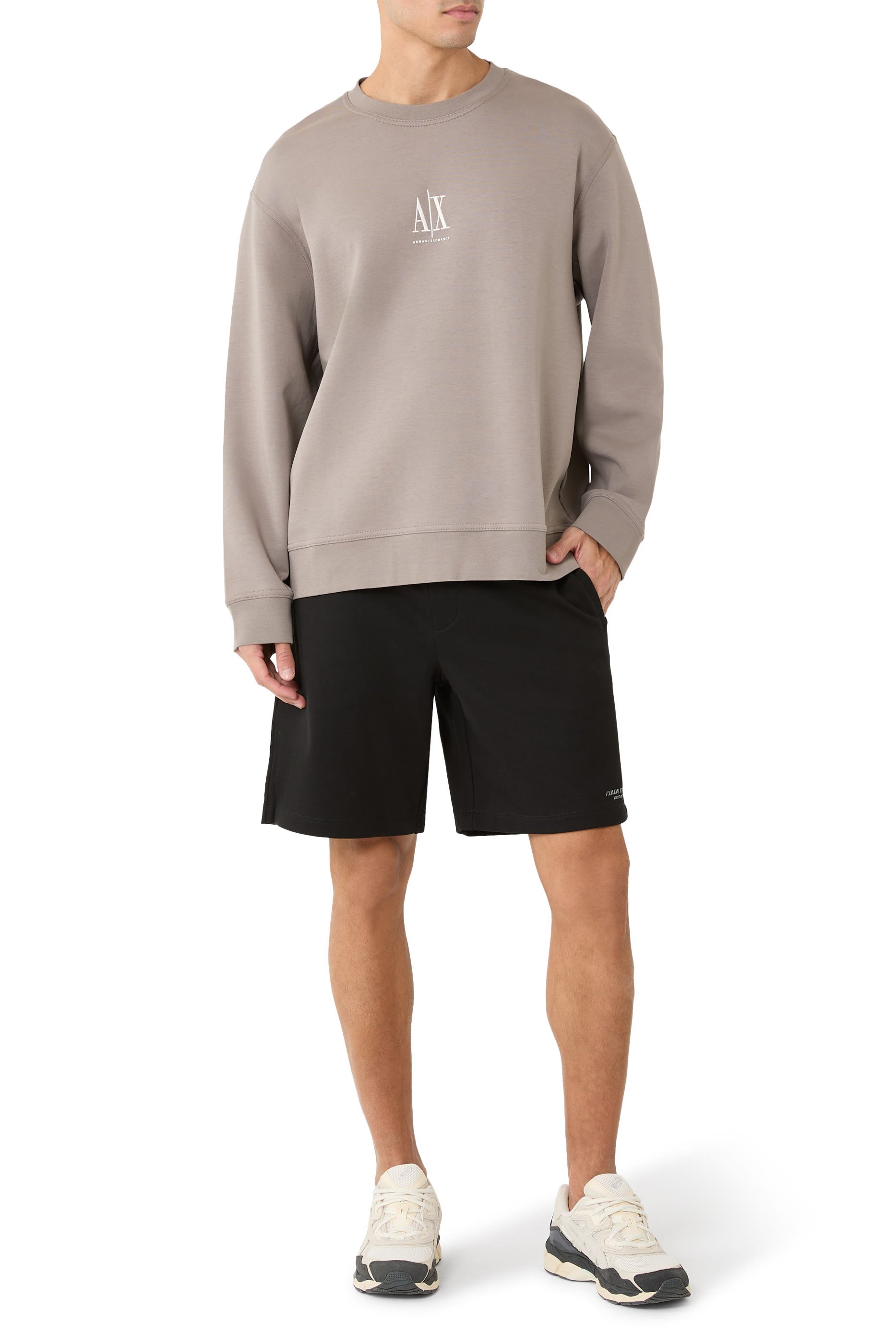 سويت شيرت بياقة ضيقة قطن