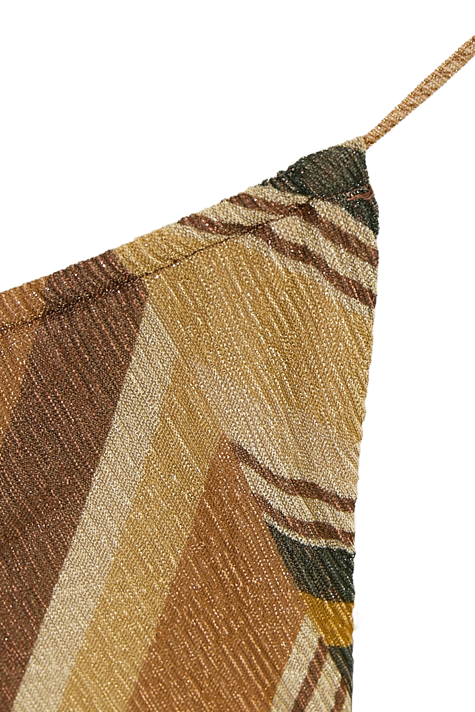 قطعة بيكيني سفلية بنمط شيفرون بربطة جانبية لوريكس