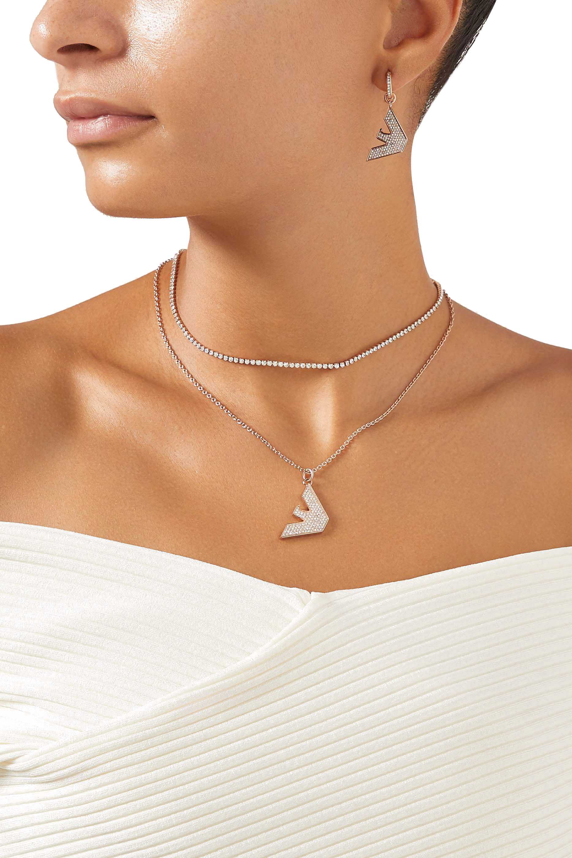 قلادة بشعار النسر ستانلس ستيل وكريستالات